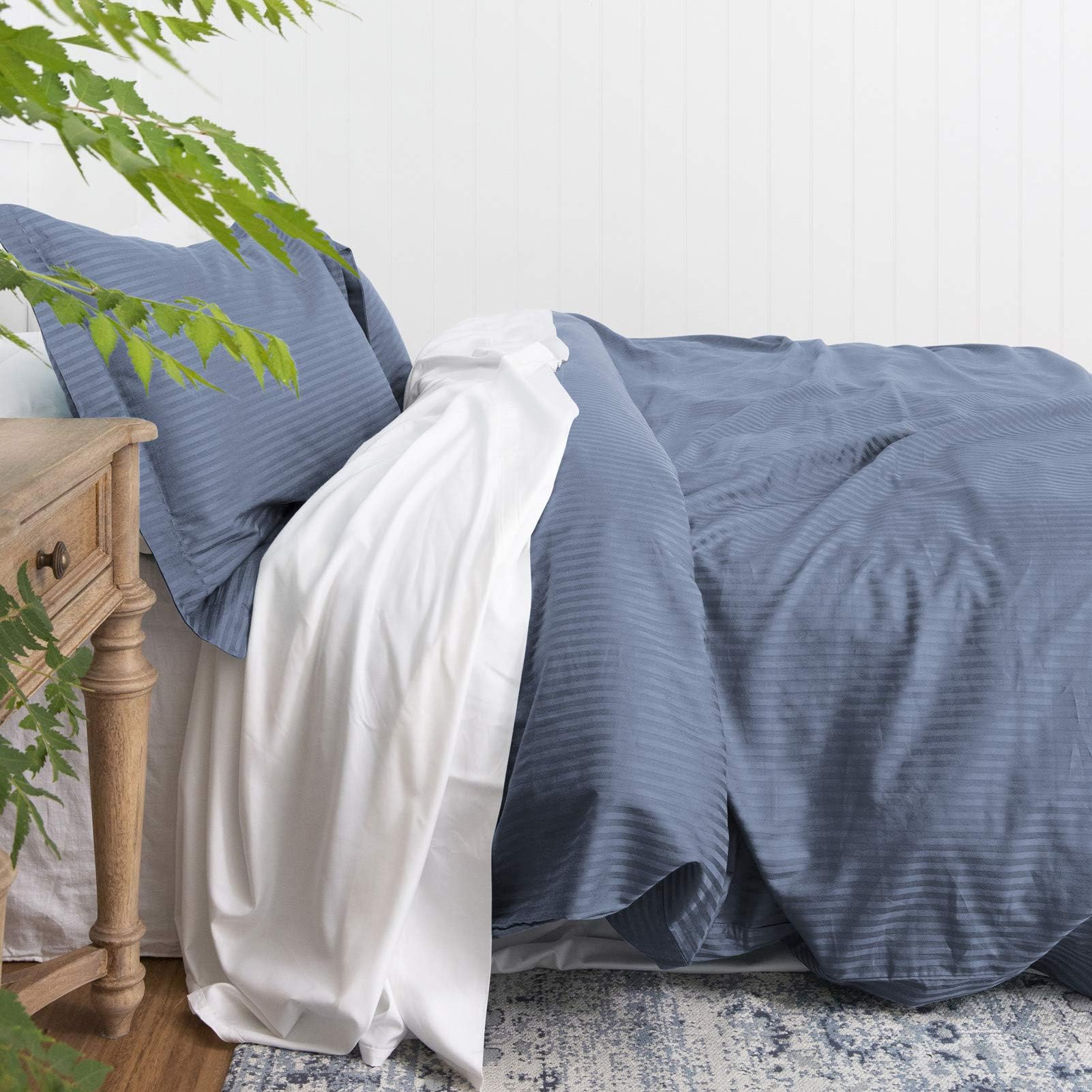 Duvet Cover Blue Queen, Classic Damask Pinstripe Pattern, 100% Long Staple Cotton 400TC with Silky & Luxury Sateen Woven, Cool & Breathable, Luxury Royal Hotel Style Clean Look Duvet Cover Set