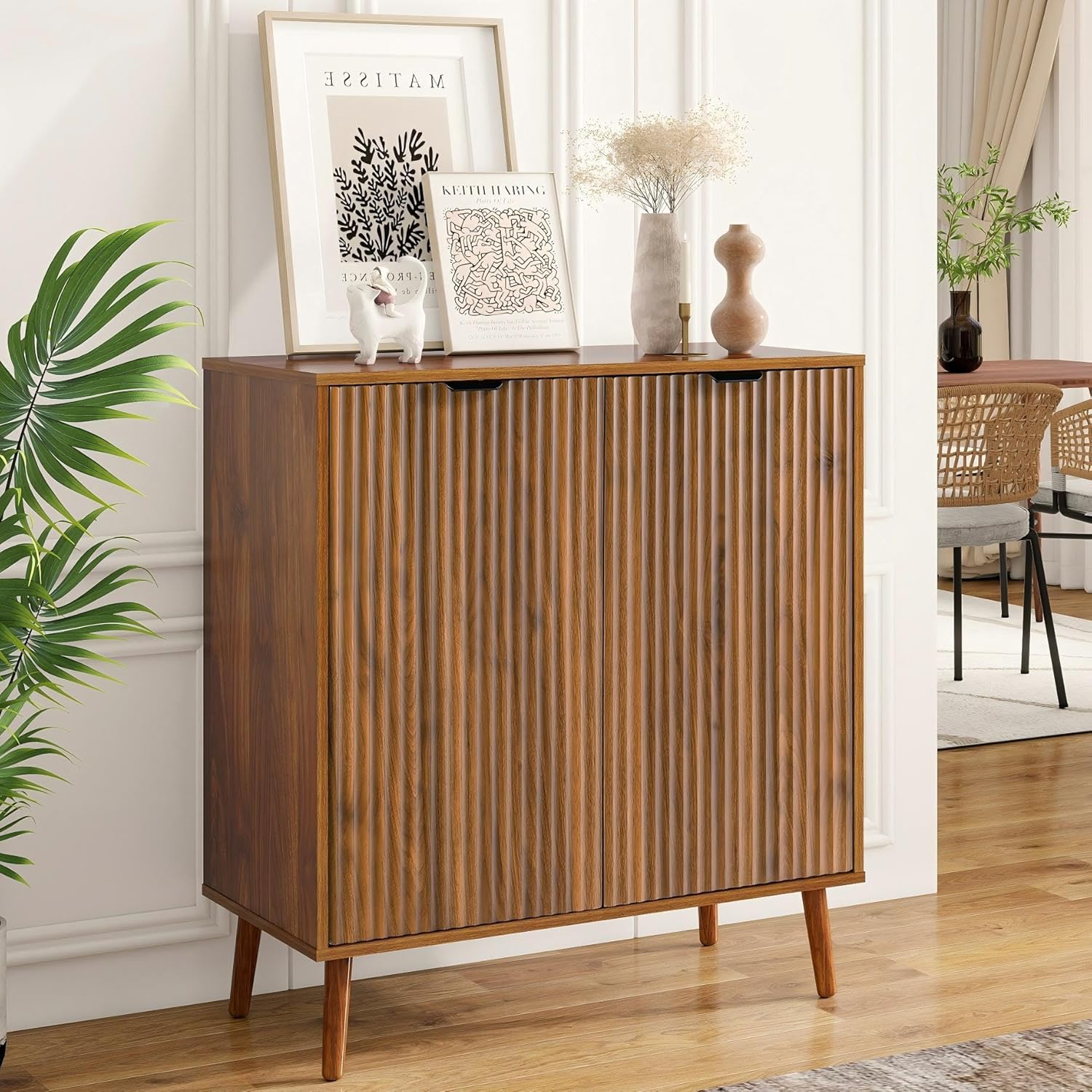 LYNCOHOME Fluted Sideboard Buffet Cabinet Storage