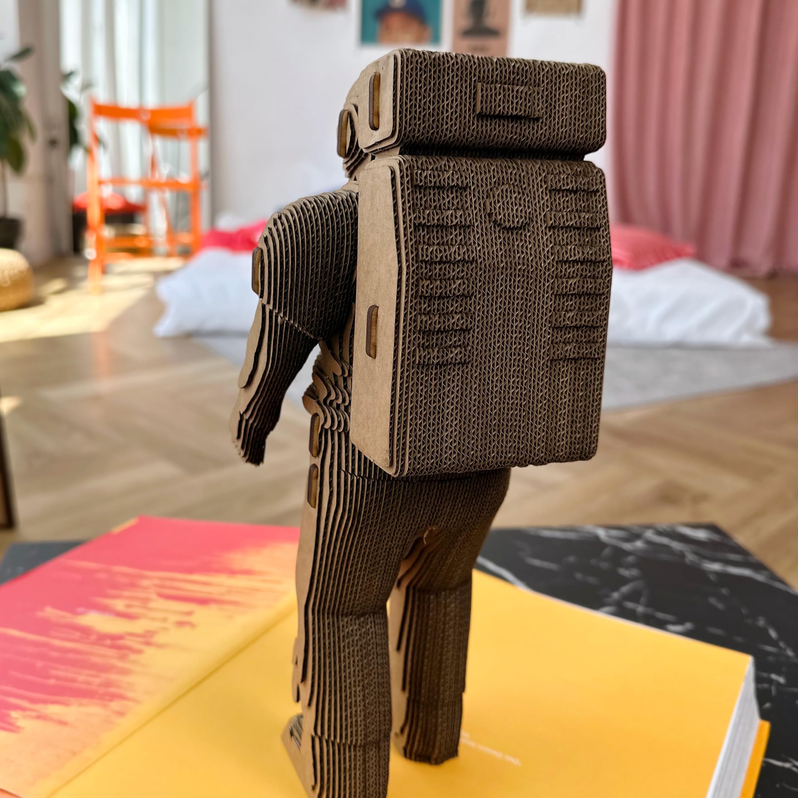 Astronauta Puzzle 3D de Cartón – Maqueta para Montar