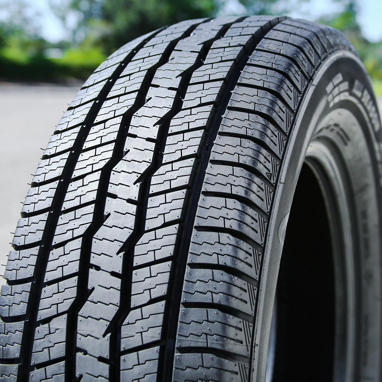 Amazon.com: Crossmax 245/45ZR20 99W CHTS-1 : Automotive