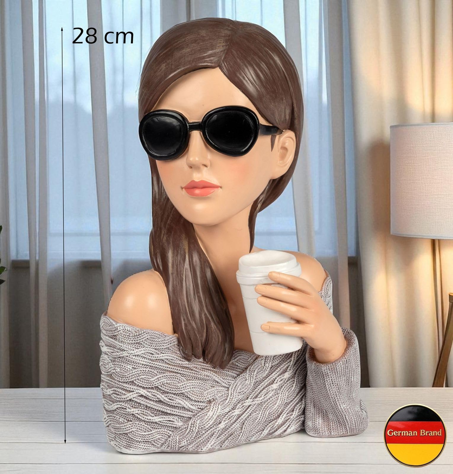 formano Deko-Büste Dame mit Sonnenbrille und Kaffeebecher Frauenfigur 28cm Women - Edle Skulptur aus Kunststein - Vintage-Deko im Audrey Stil - Elegante Geschenkidee für Frauen & Designliebhaber