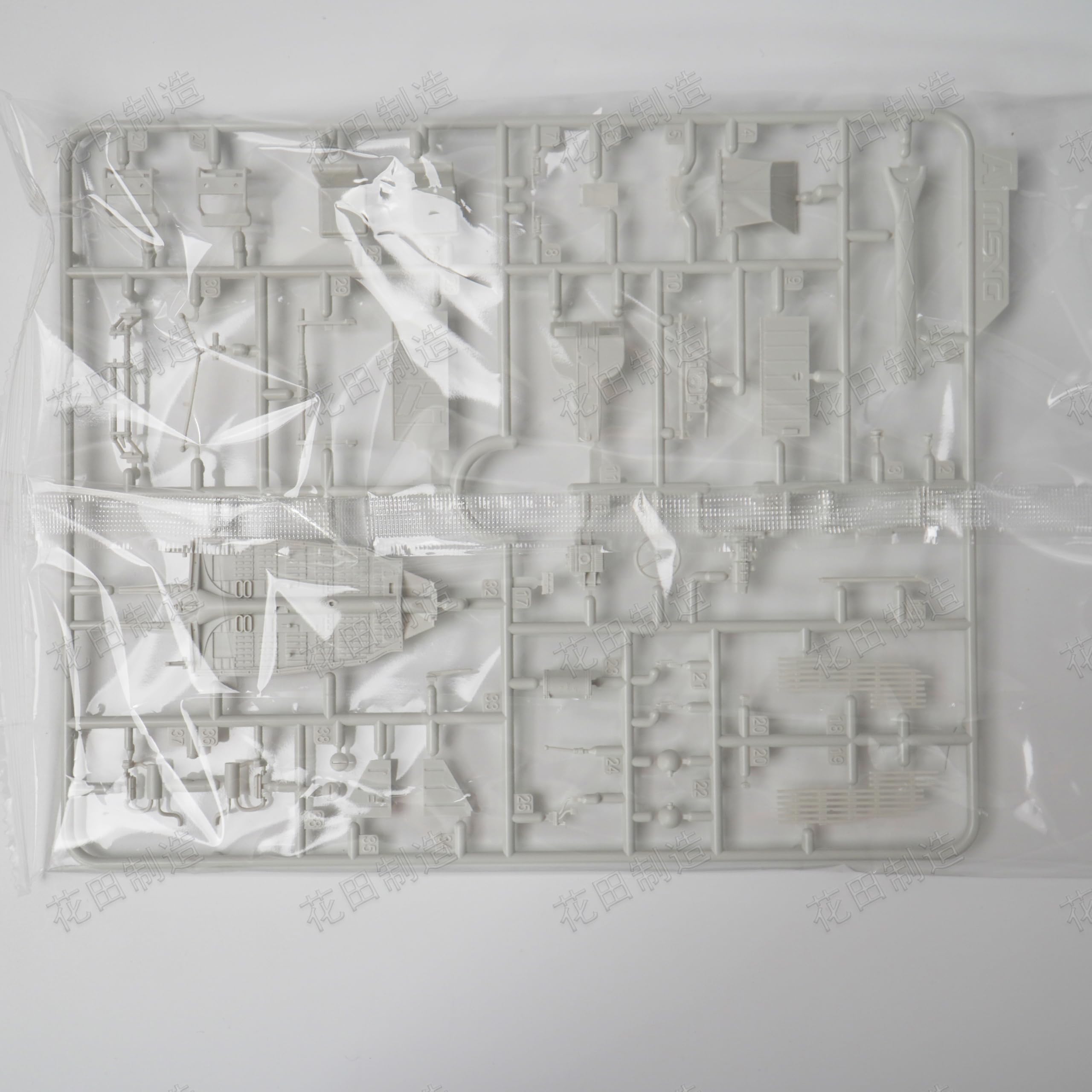 Amazon.com: Meng VS-016 German Pkw.K1 Kubelwagen Type 82 (Eastern