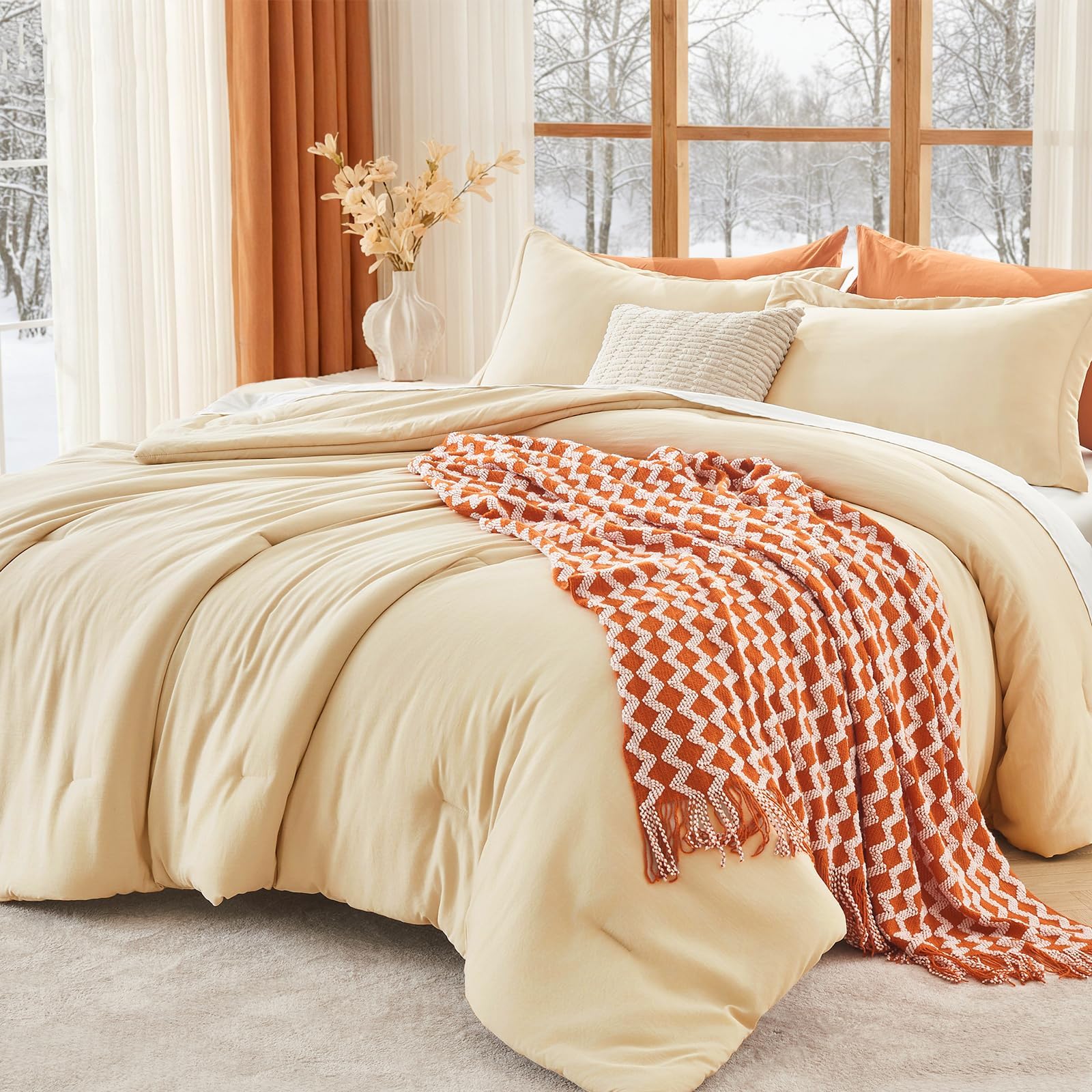 Full Comforter Sets, All Season Ultra Soft Down Alternative Bedding - 3 Piece Lightweight Bed Set Includes 1 Comforter (82"x86") and 2 Pillow Shams (20"x26"), Light Yellow