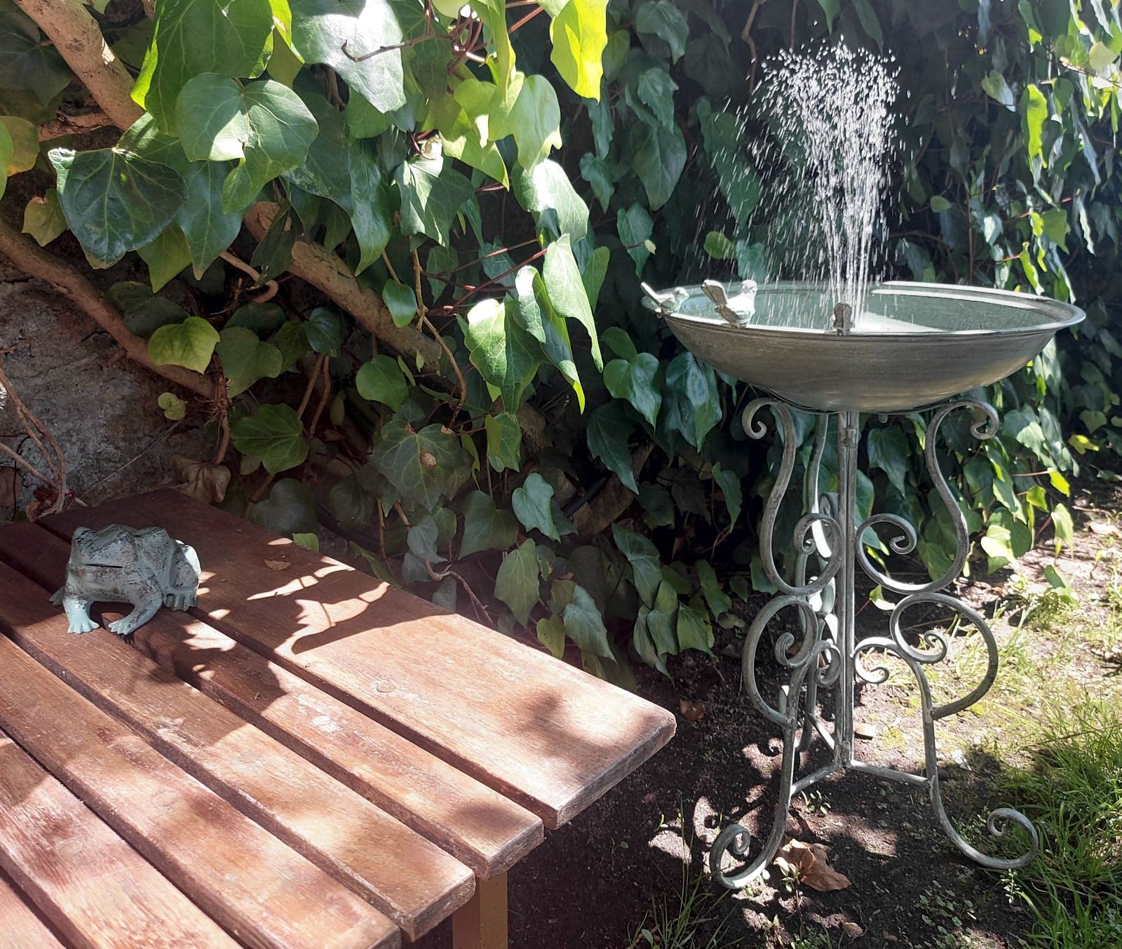 aubaho Vogeltränke Vogelbad Vogelbecken Garten Vogel Tränke Metall Antik-Stil grün 76cm Futterplatz