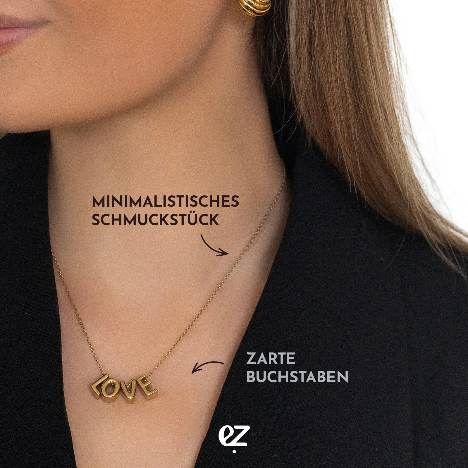 Echtzeit Halskette Love Letters - glänzender Edelstahl - wasserfester & hautfreundlicher Schmuck - verstellbare Kette mit Buchstaben - Geschenk für Damen