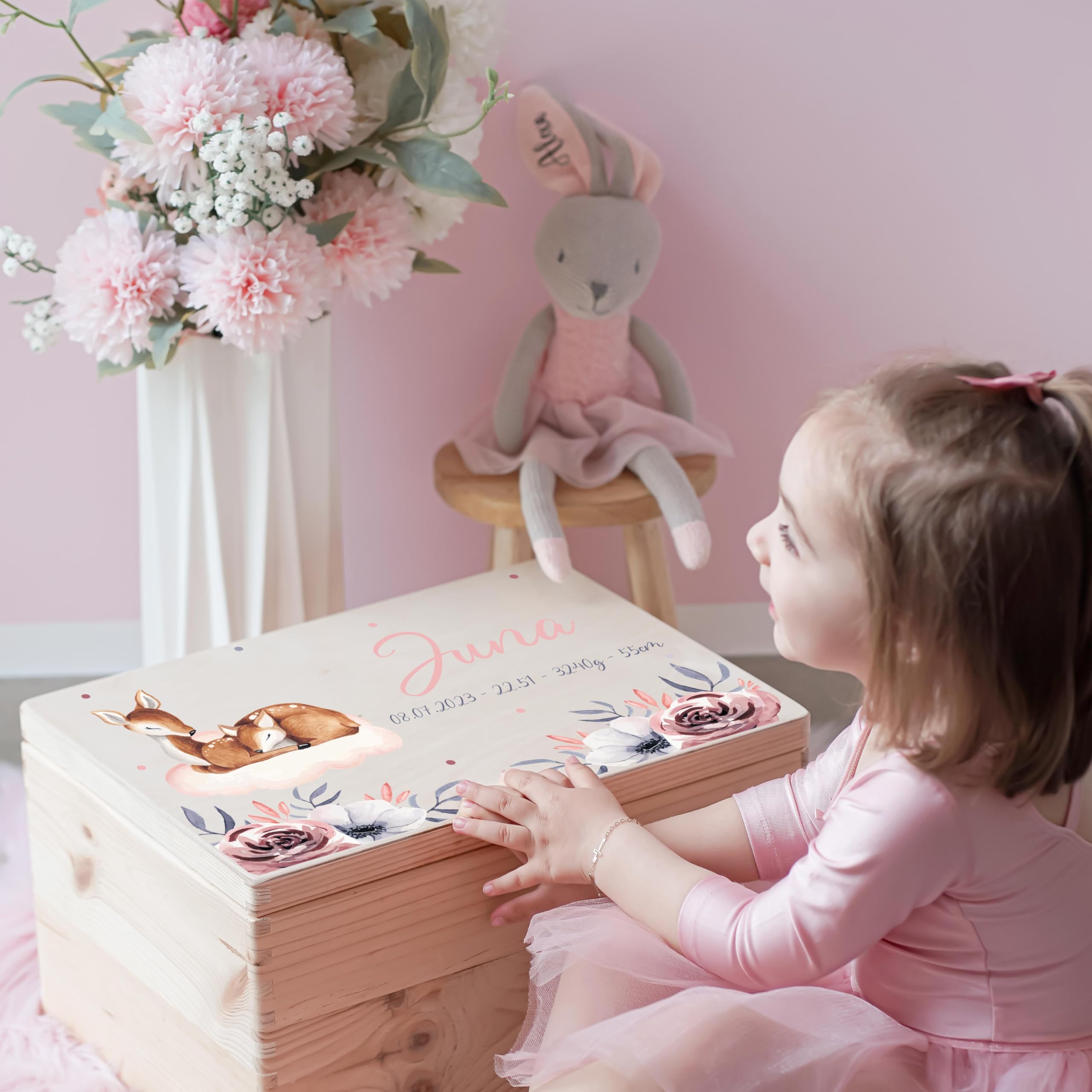 KIDSMOOD - Erinnerungsbox Baby, personalisierte Holzkiste mit Deckel, Ideal zur Aufbewahrung von Erinnerungen und als Geschenk zur Geburt, Taufe oder als Geburtstagsgeschenk für Mädchen und Jungen