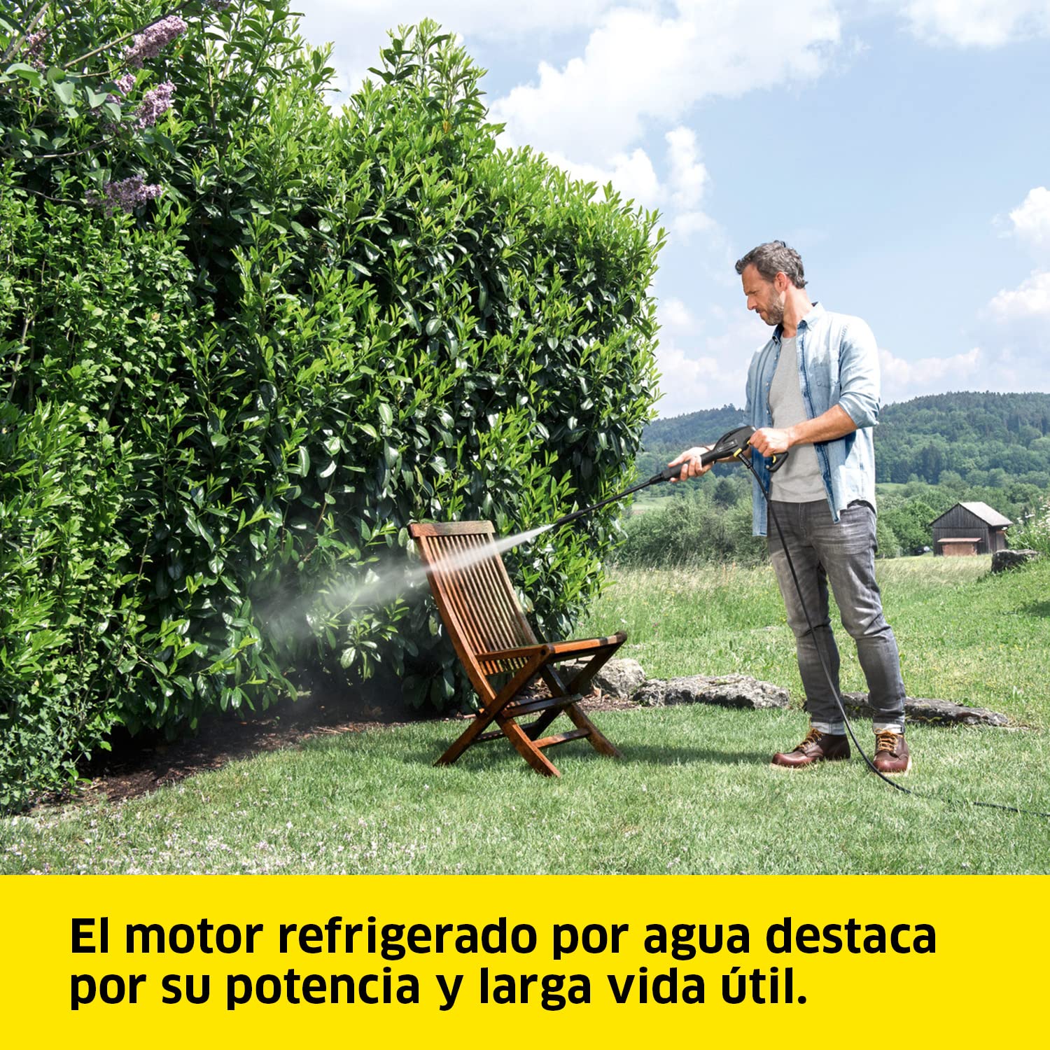 Kärcher Hidrolimpiadora K 4 Compact Home, Presión: máx. 130 Bar, Caudal: 420 l/h, Rendimiento: 30 m²/h, Filtro de Agua, Peso: 11 kg, con Limpiadora de Superficie T 5, Detergente de Piedra y Fachadas