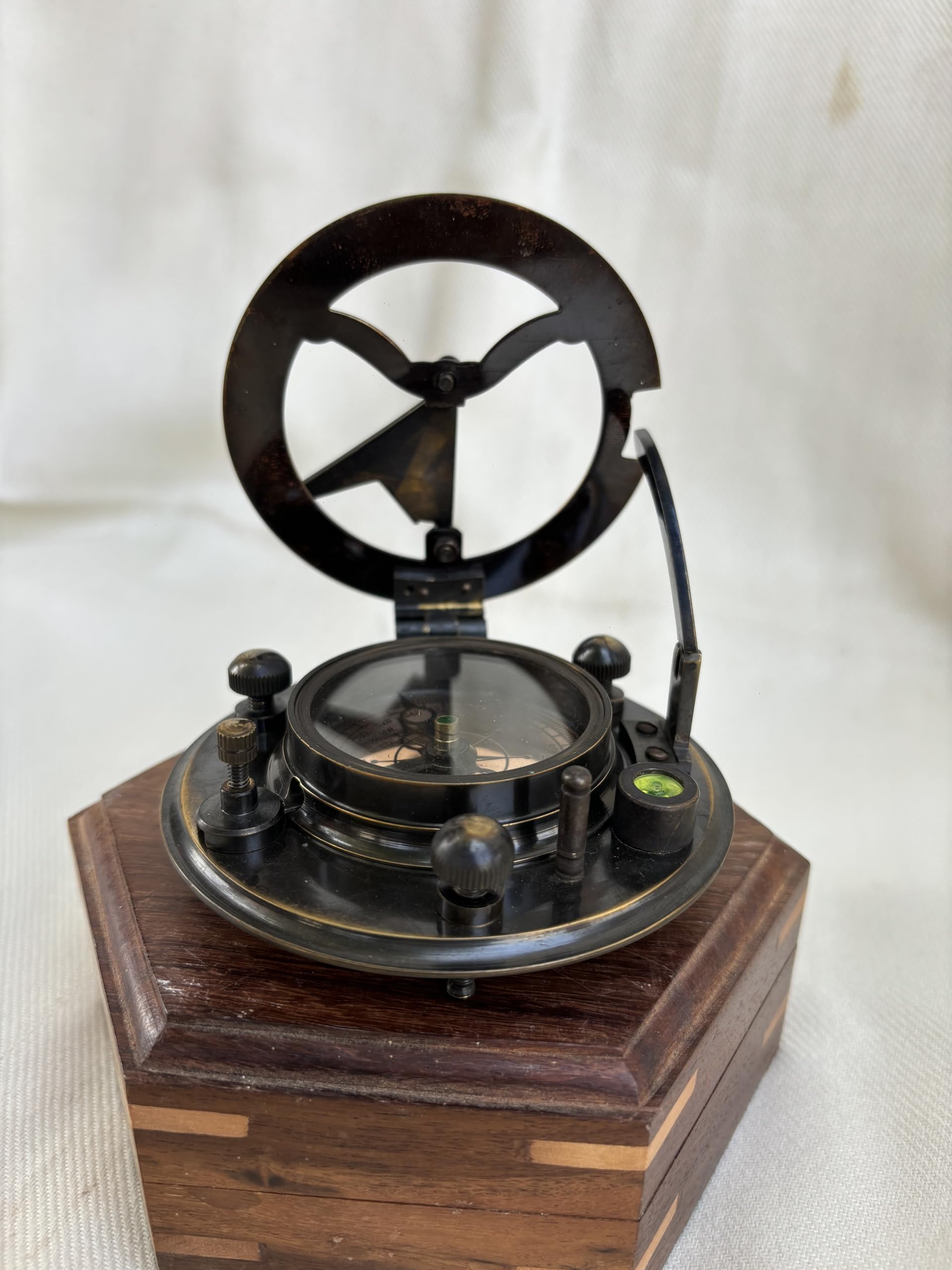 Antique Brass 3" Sundial Compass with Wooden Box Direction Finder for Hiking Camping Working Compass-image-42