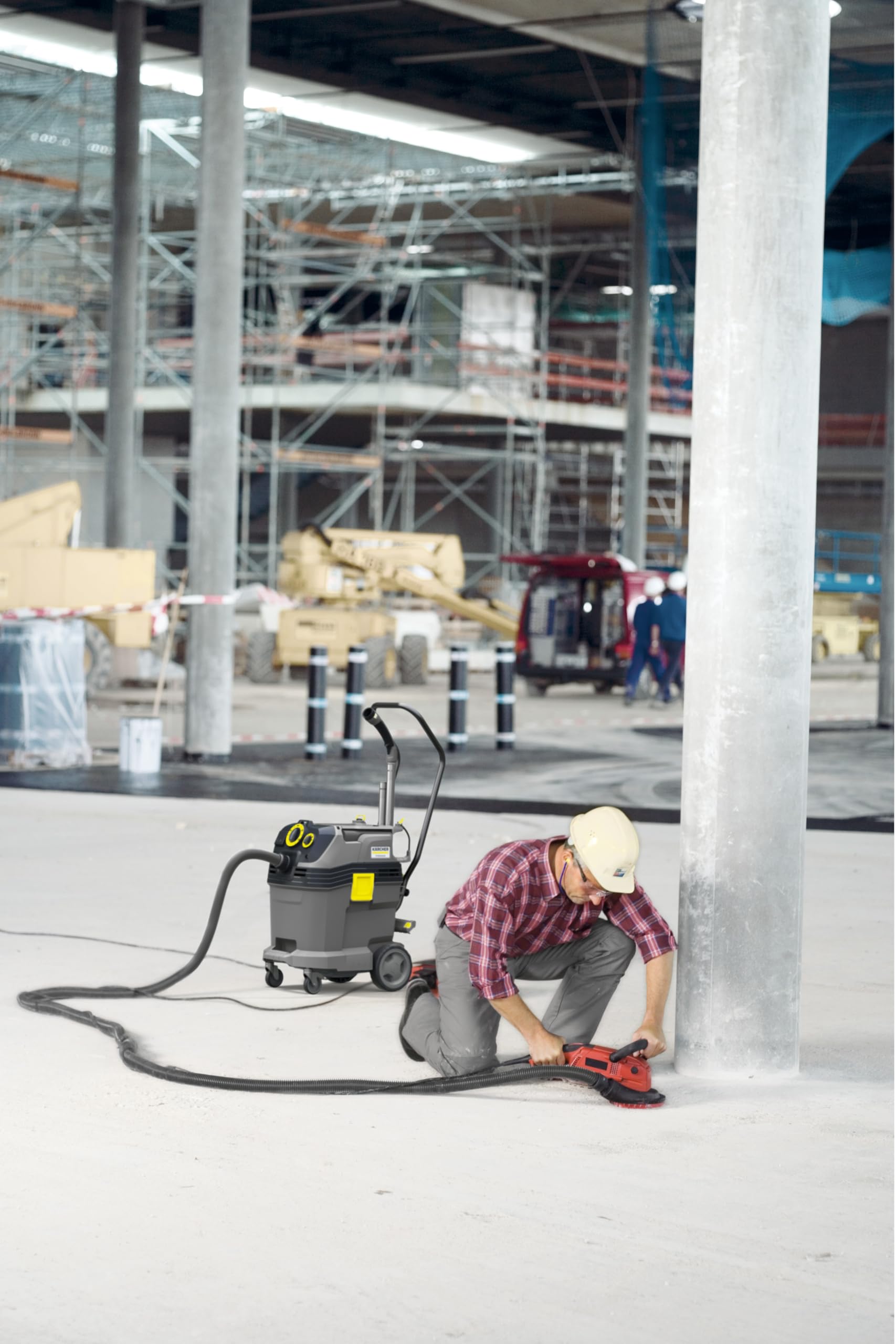 Karcher NT 40/1 Tact Te, 1380 W, 40 Litri, 68 Decibel, No Color