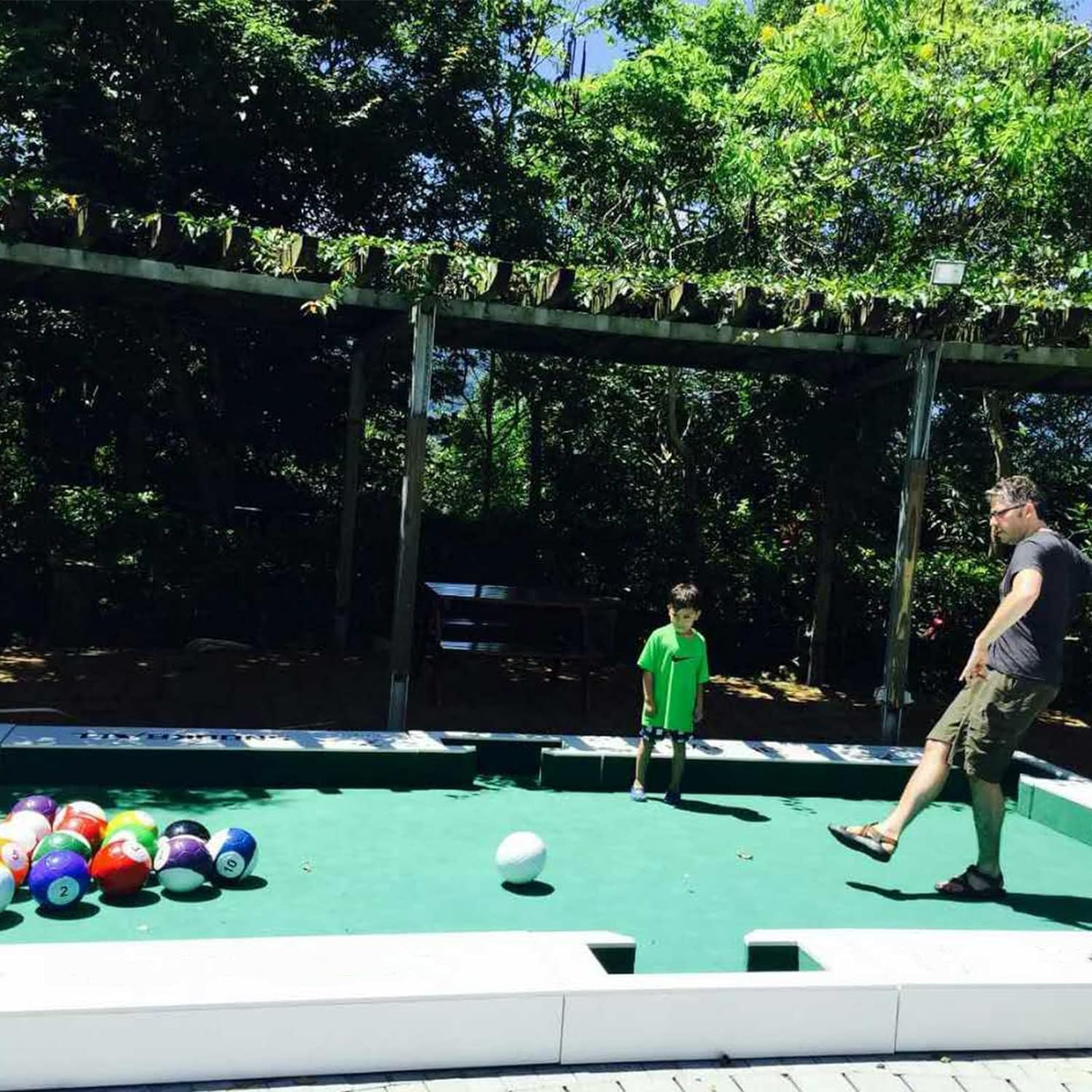 Aufblasbares Billard-Fußball-Set – 16-teiliges Snookball-Tischspiel für Erwachsene, Leder-Pool-Kickbälle für Outdoor-Unterhaltung