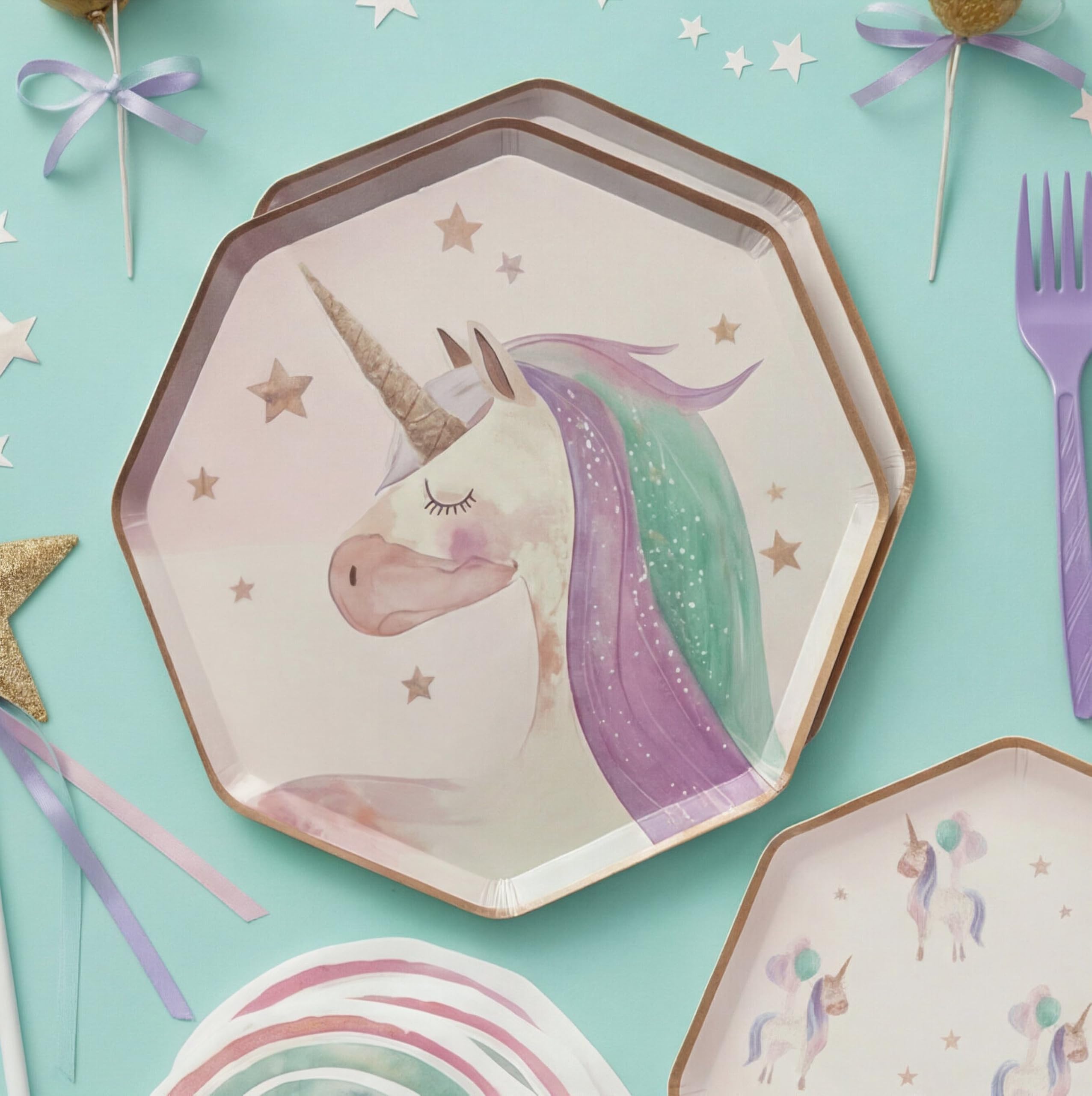 Platos de unicornio, servilletas y 2 pancartas preencordadas, juego de fiesta de 66 piezas, sirve 16 platos octogonales de acuarela, servilletas arcoíris + pancarta de feliz cumpleaños y