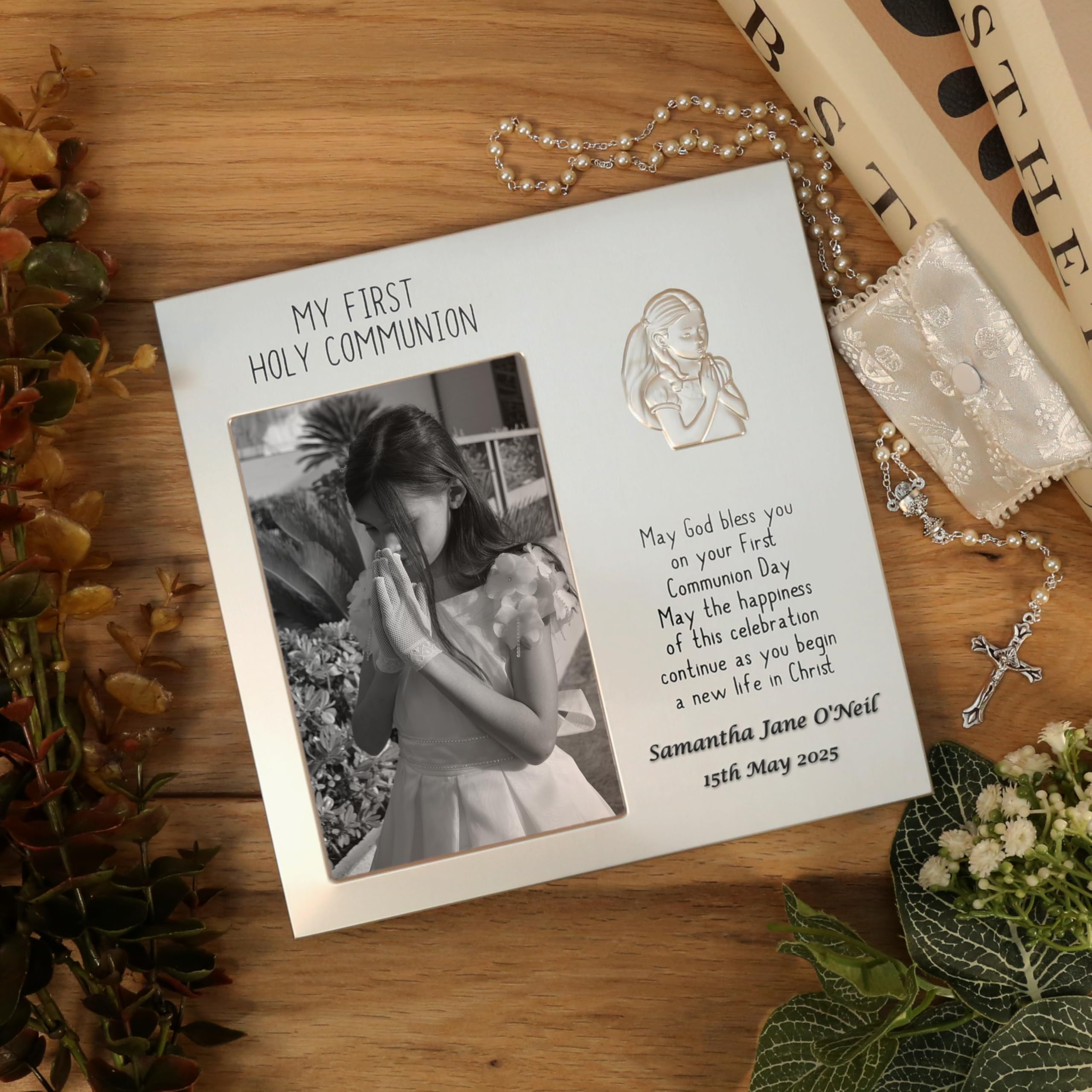 De Walden Girl's First Holy Communion Photo Picture Frame and Rosary Gift Set, 1st Communion Present For a Girl