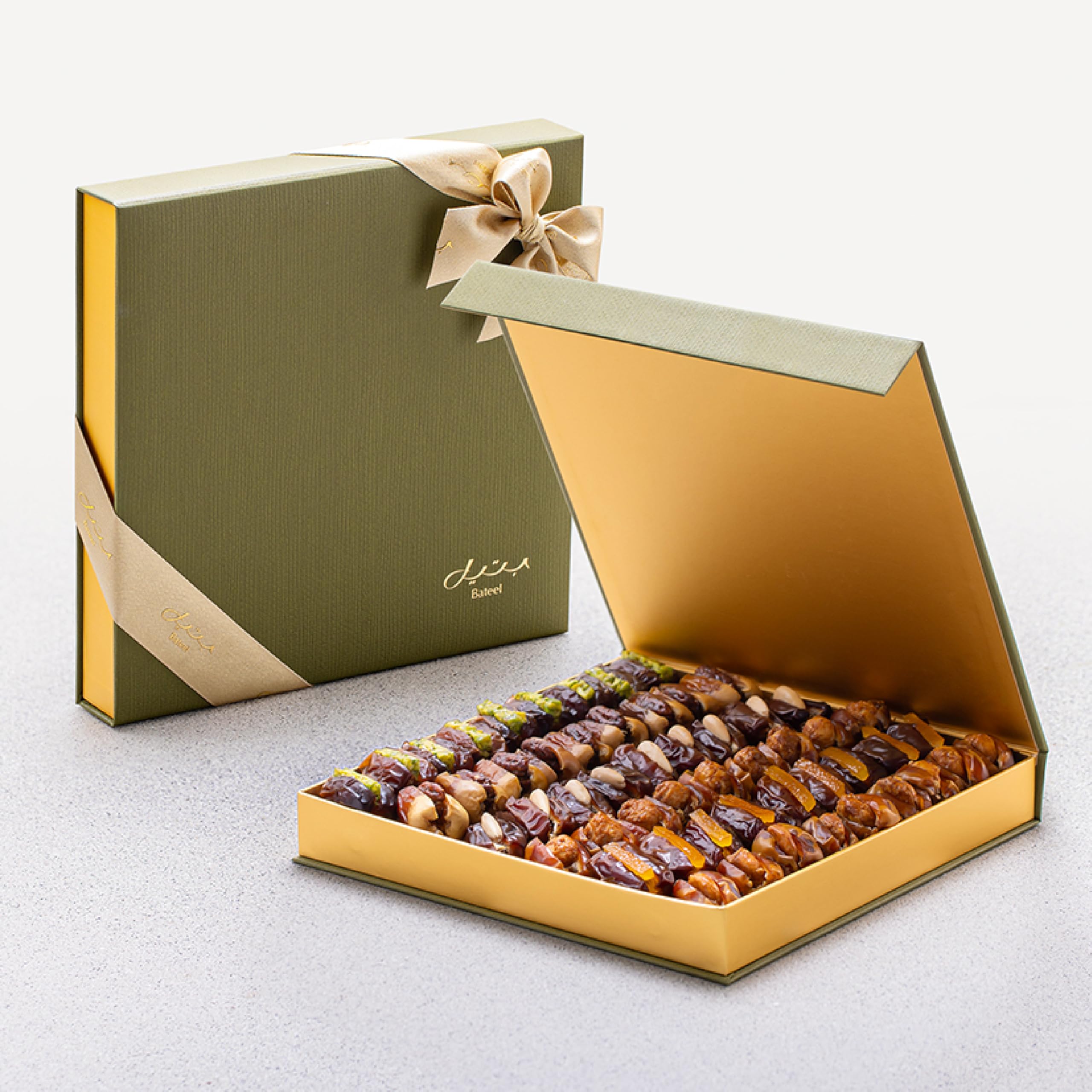 Bateel Palm Coffret Cadeau | Dattes Fourrées Assorties | Grand Format | Cadeau de Luxe