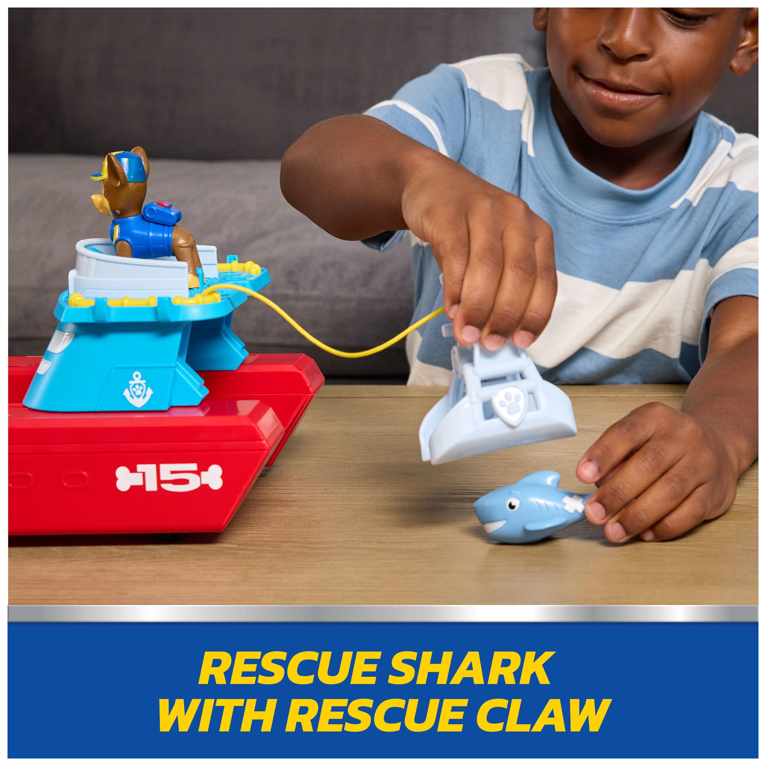 PAW PATROL – Sea Patroller Rettungsboot mit Chase Figur und Hai, ca. 23 cm, 2 Einsatzmodi Wasser & Land, für Kinder ab 3 Jahren