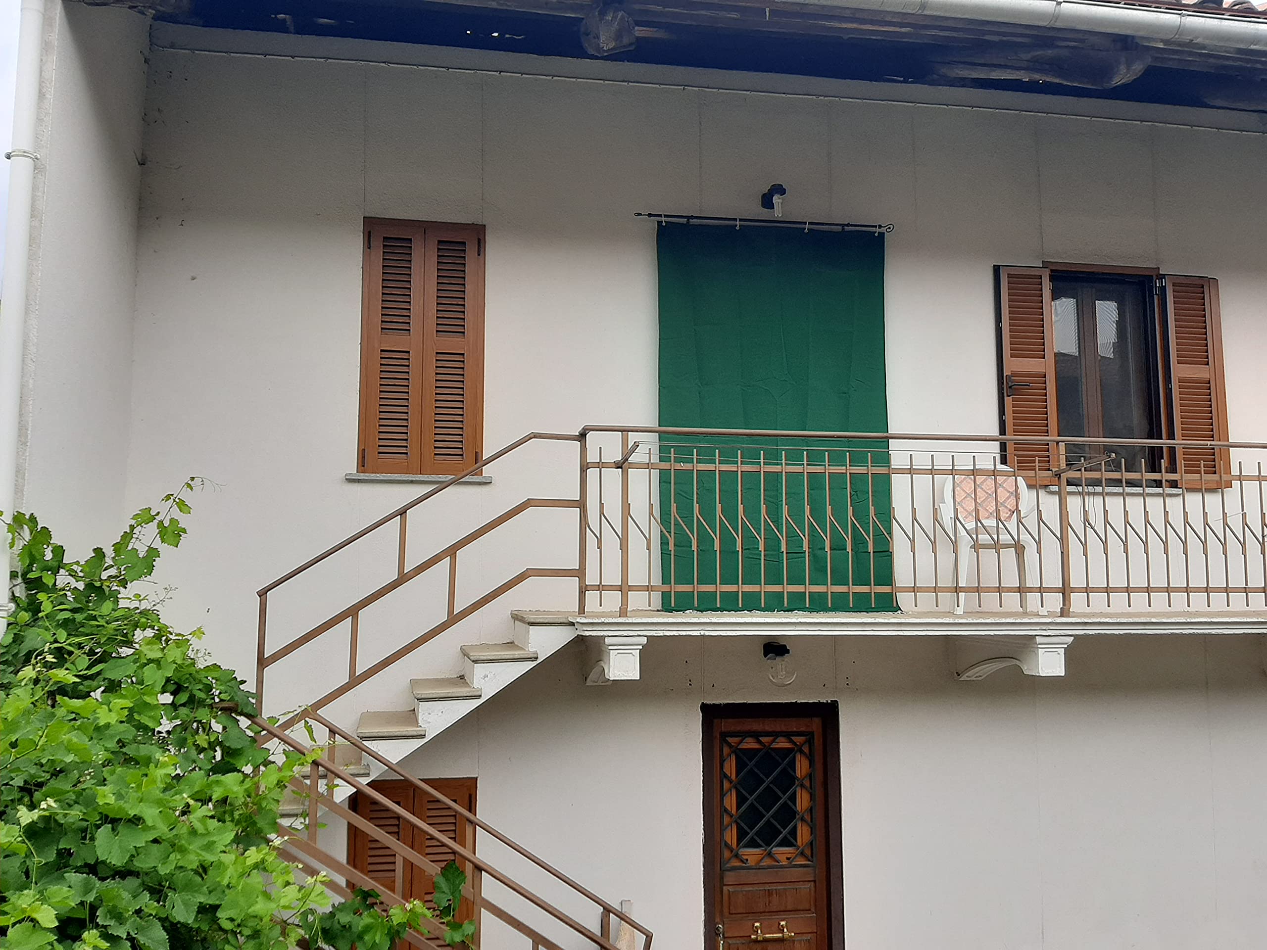 Cortina de Sol a Rayas en caída balcón Ventana terraza con Kit de 6 Anillas y Ganchos de Tejido Resistente a desgarros de Exterior para Puerta de casa jardín Bar Pub cenador Medidas 145x250 cm Aprox