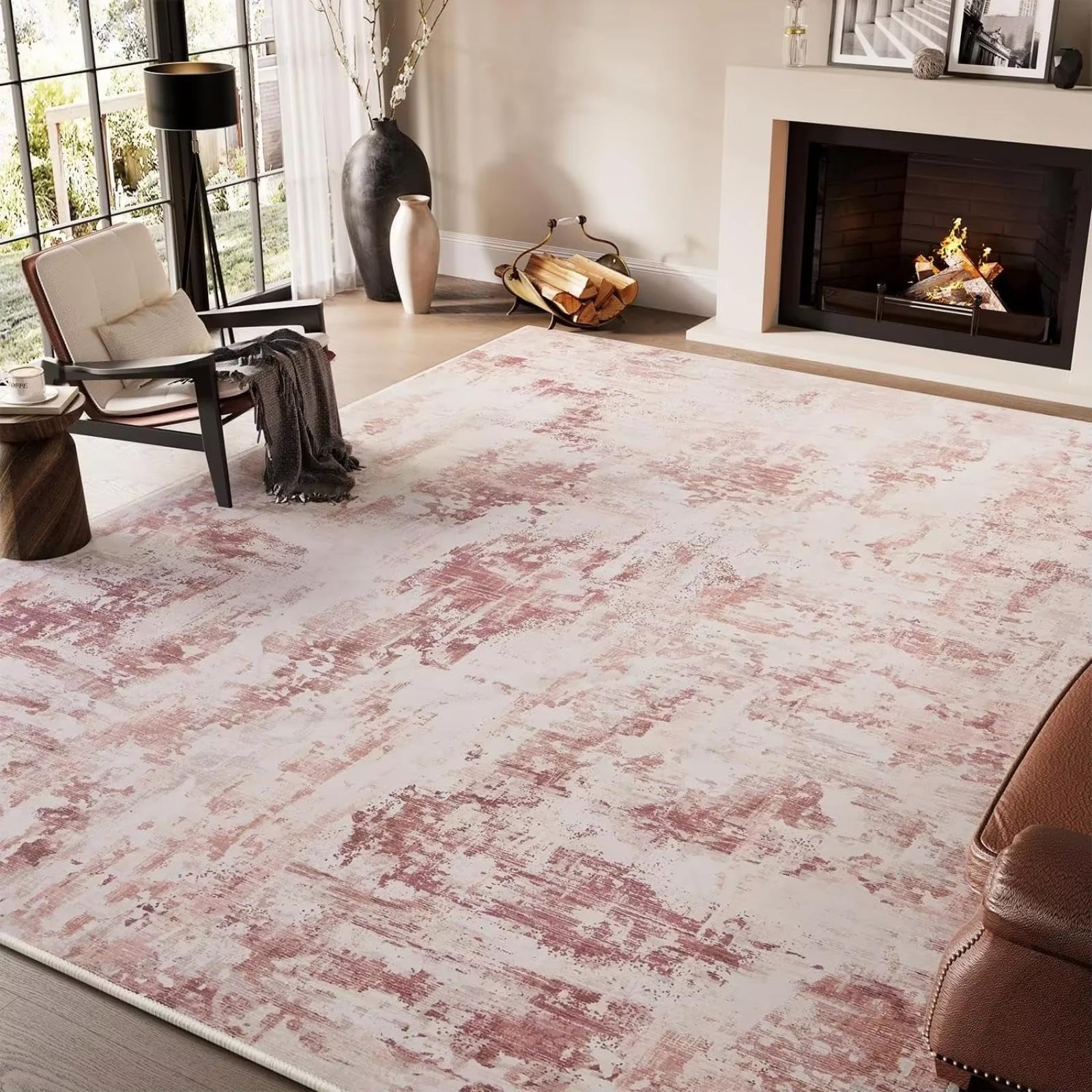Alfombra moderna para salon que evita el suelo frio bajo la mesa de centro