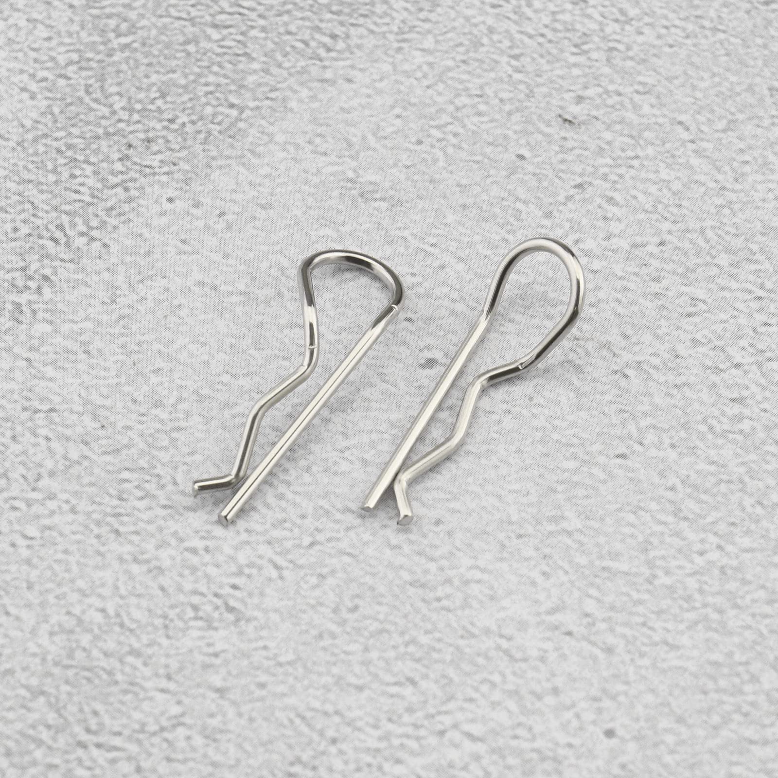 EMSea 8 Set Clips de Carrosserie RC Bent Springy R Pins Corps Clip Accessoires de Clips de Carrosserie Compatible avec 1/8 1/10 RC Modèle de Voiture en Plastique et Métal
