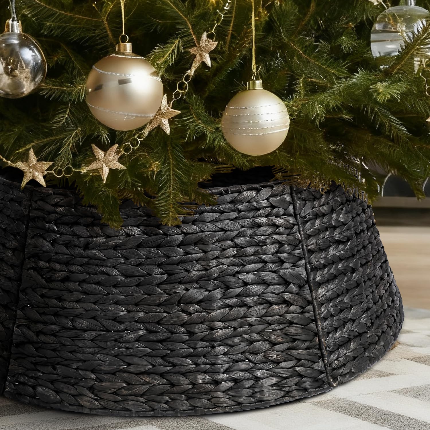 Condition photo showing New/Like New for 5-Piece Rattan Christmas Tree Collar - 26" Rustic Farmhouse Tree Skirt- Xmas Tree Base Cover for Christmas Decoration- Woven Holiday Tree Ring Accessory for Home, Living Room (Black, 26 in)
