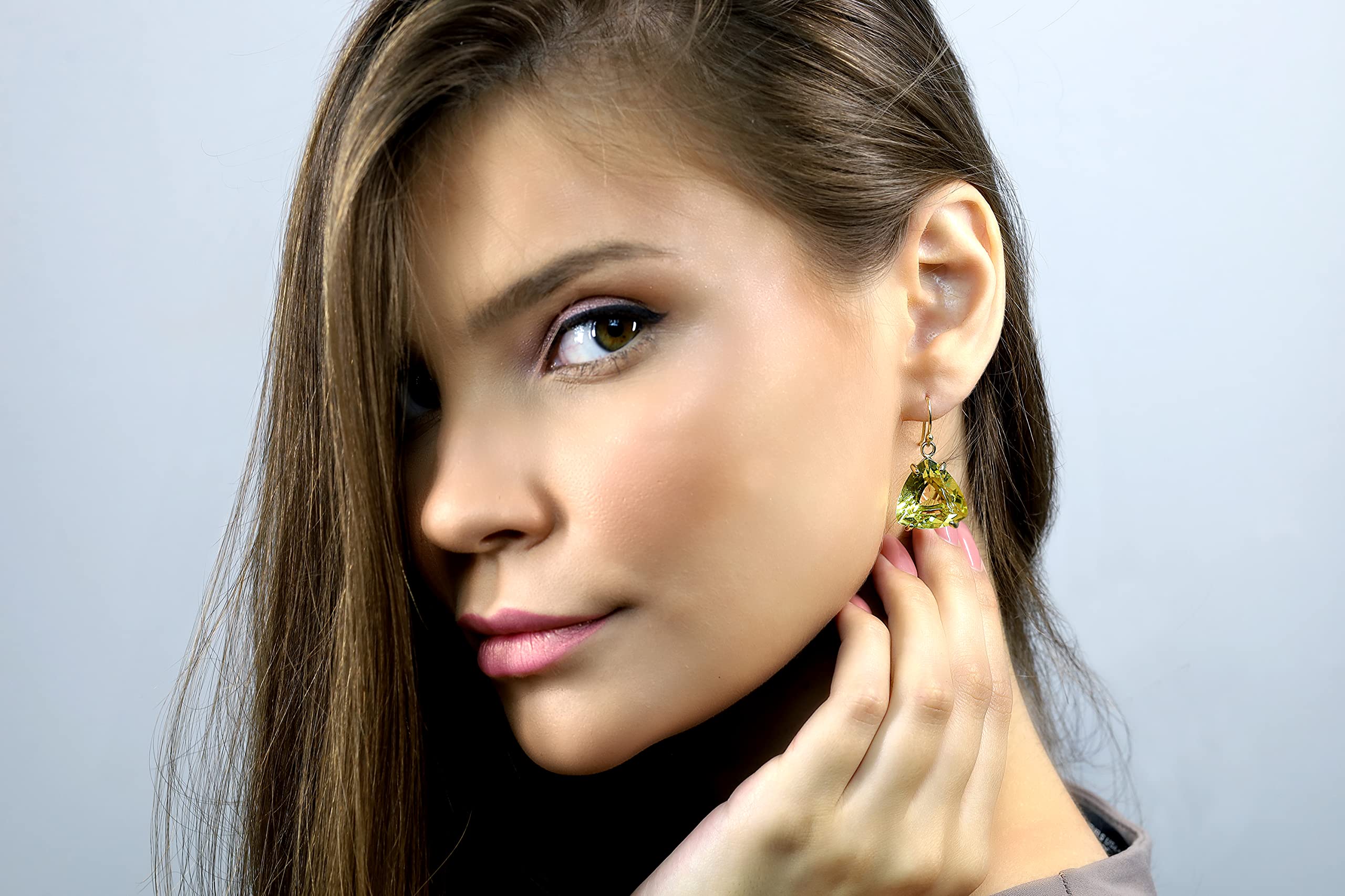 Pendientes de Plata de Ley - Corte Trillón Cuarzo Limón - Gema en Forma de Triángulo - Engaste de 4 Puntas - Pendientes Colgantes Largos - Joyería de Moda y Alta Calidad