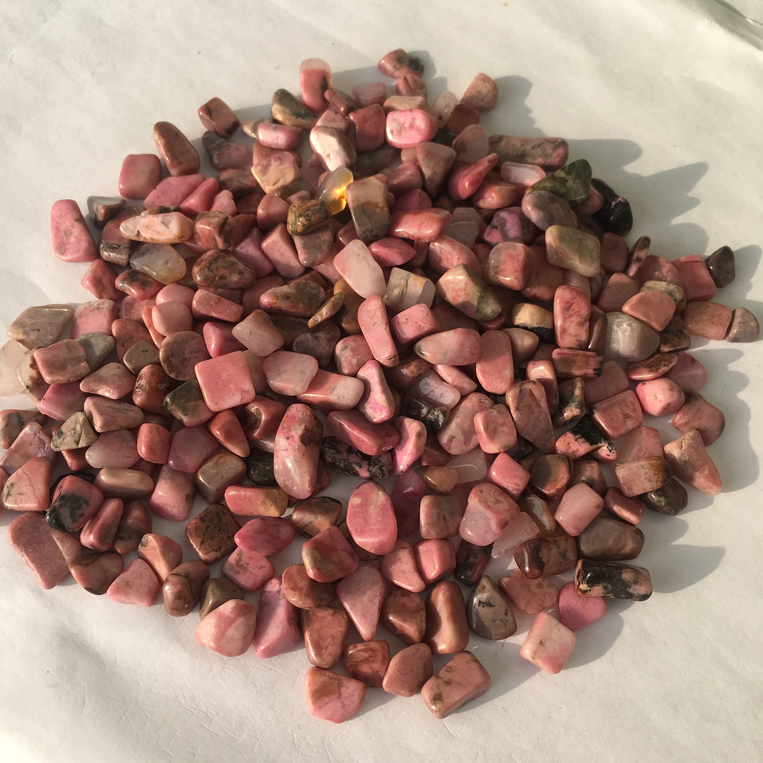 Cristallo Naturale Pietra di Rosa Naturale Polvere di Cristallo Quarzo Ghiaia Cristallo Acquario Vaso di Fiori Decorazione del Giardino Raccolta domiciliare(Size:500g)