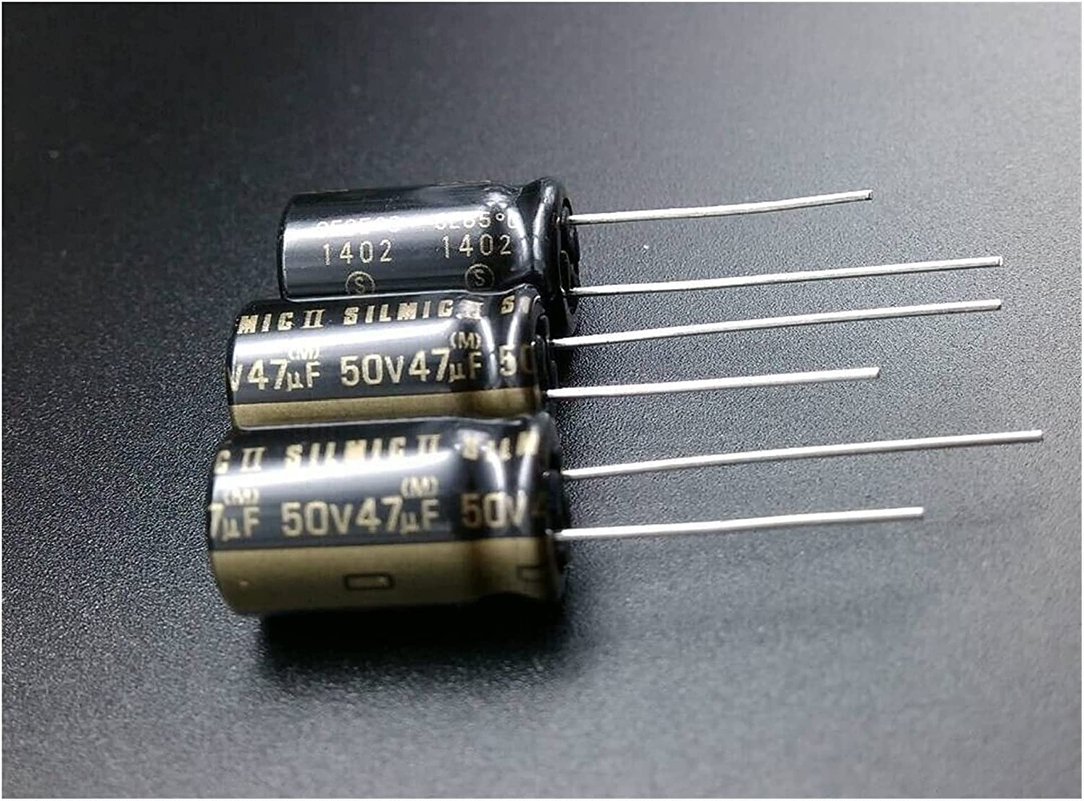 Kit de condensadores 10 uds/30 uds 47uF/50V condensadores electrolíticos de punto ERTEYIN