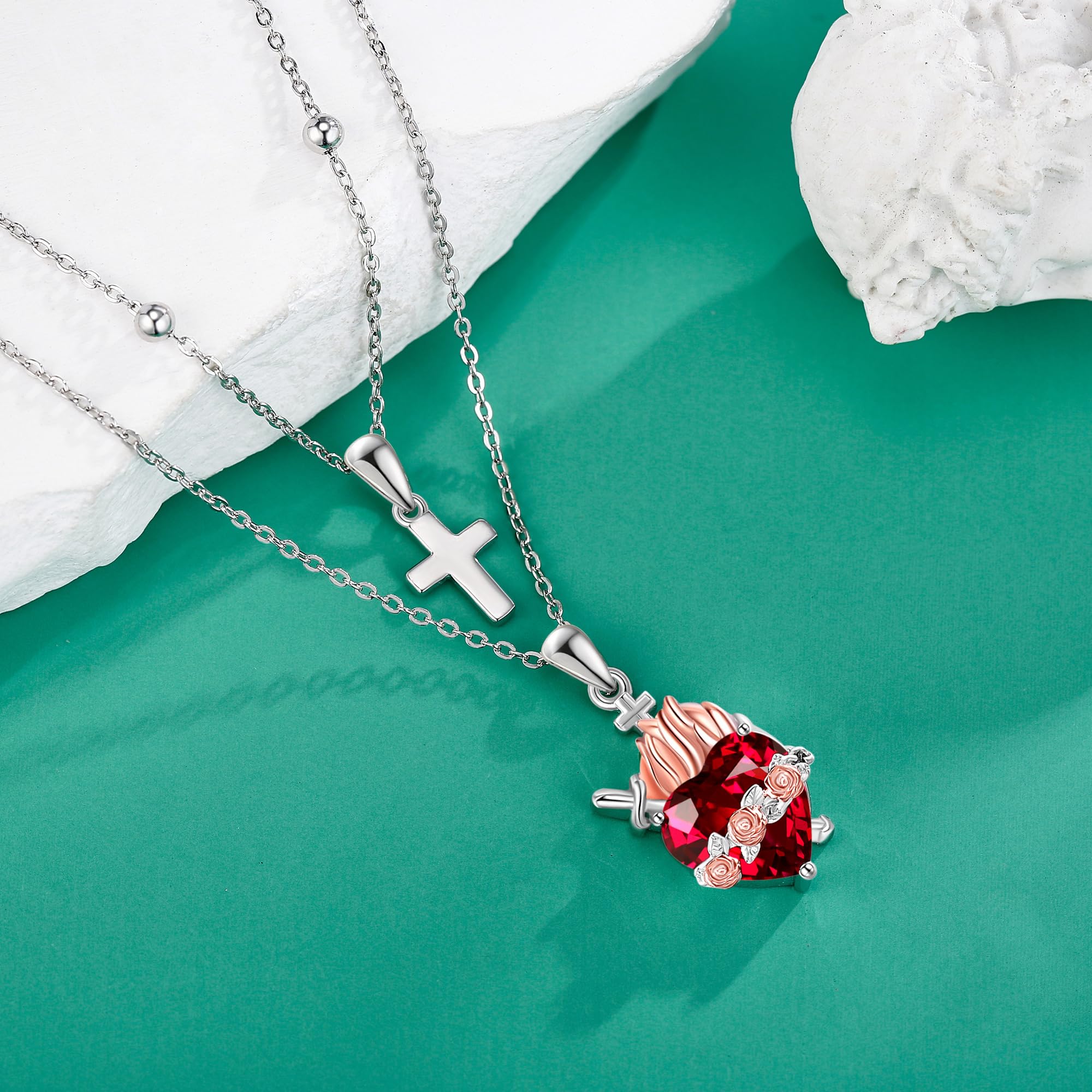 Collar de corazón sagrado de plata de ley con colgante de corazón sagrado de Jesús para mujer