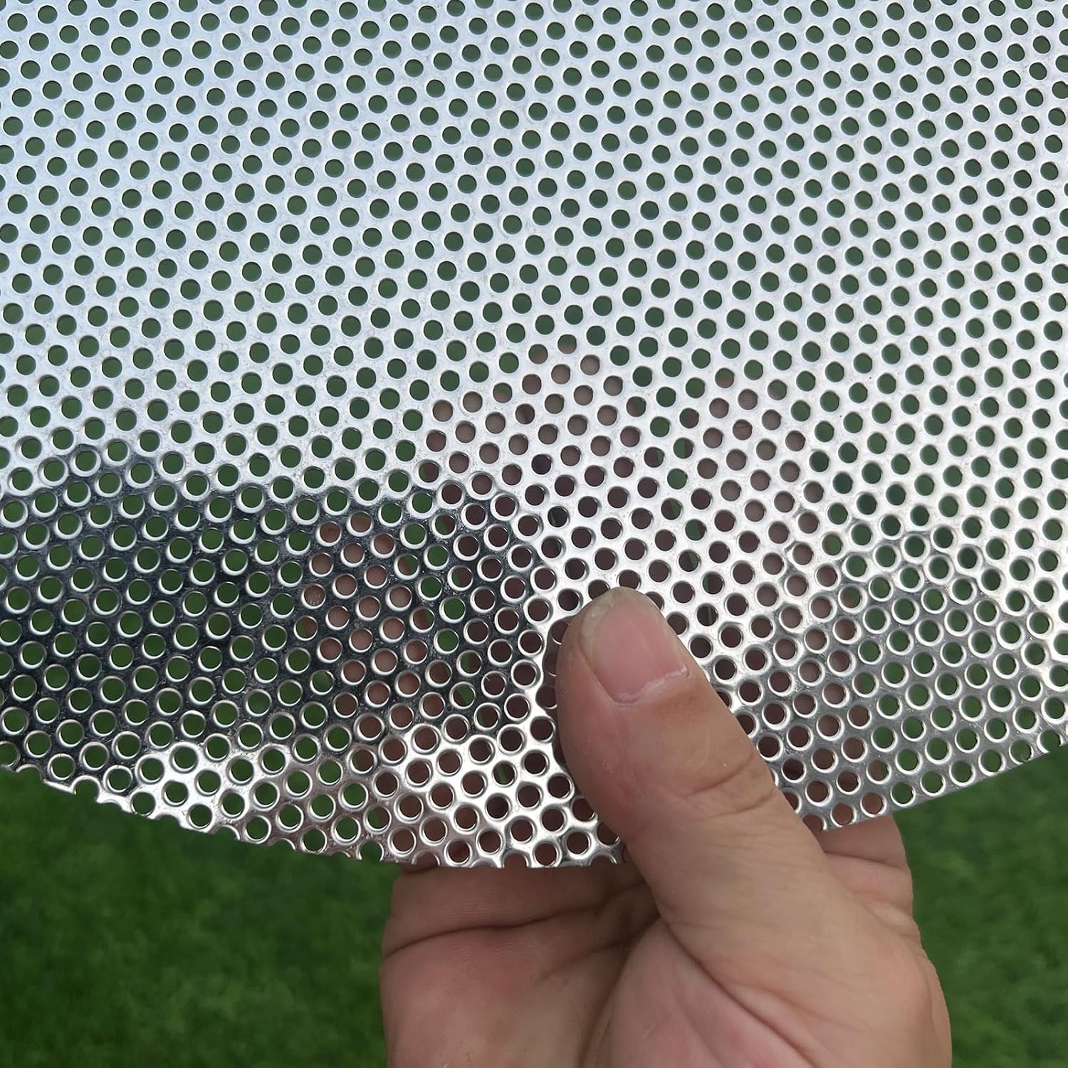 Lamiera Forata in Acciaio Inox 304 | 24x100 cm | Fori 3mm | Per Ventilazione, Griglie, Diffusori e Progetti Fai da Te | Resistente alla Ruggine
