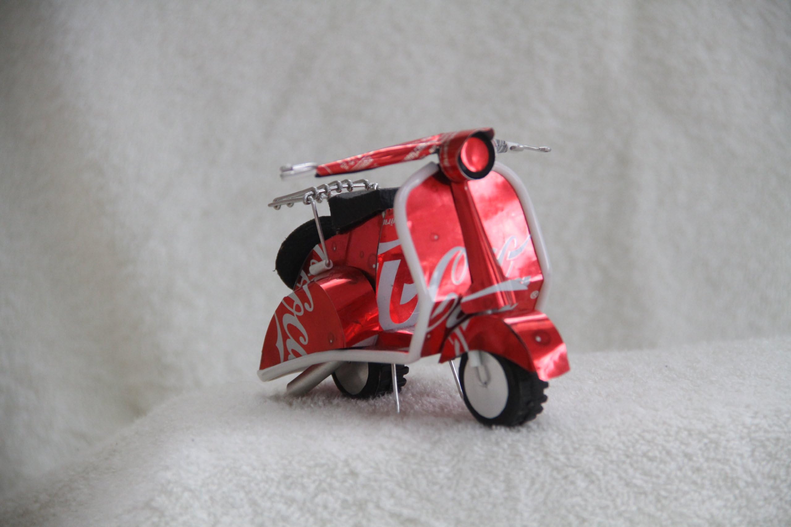 Handcraft Vespa Model Made From Coca Cola Can - Collectibles