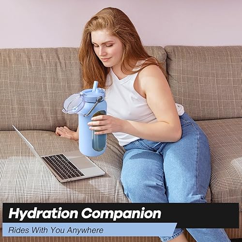 Miniatura 6 de BLUEGO Botella de agua de vidrio de 64 onzas, botellas de agua con mango de acero inoxidable y popote, botella de agua motivacional de medio galón