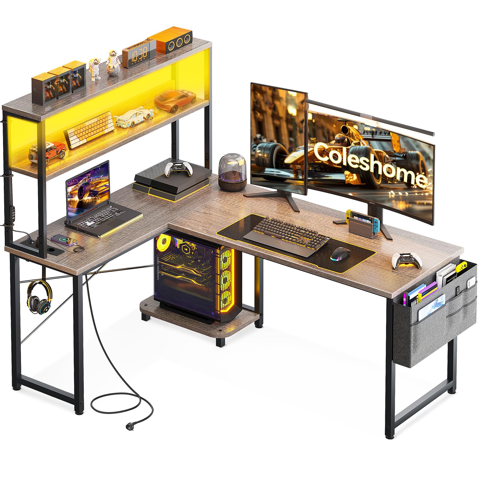 Coleshome Scrivania Gaming con LED e Prese, 135 × 100 cm Scrivania Gaming Angolare Reversibile con Scaffali Portaoggetti, Tavolo Angolare con Borsa Portaoggetti per Giocatori, Grigio Rovere