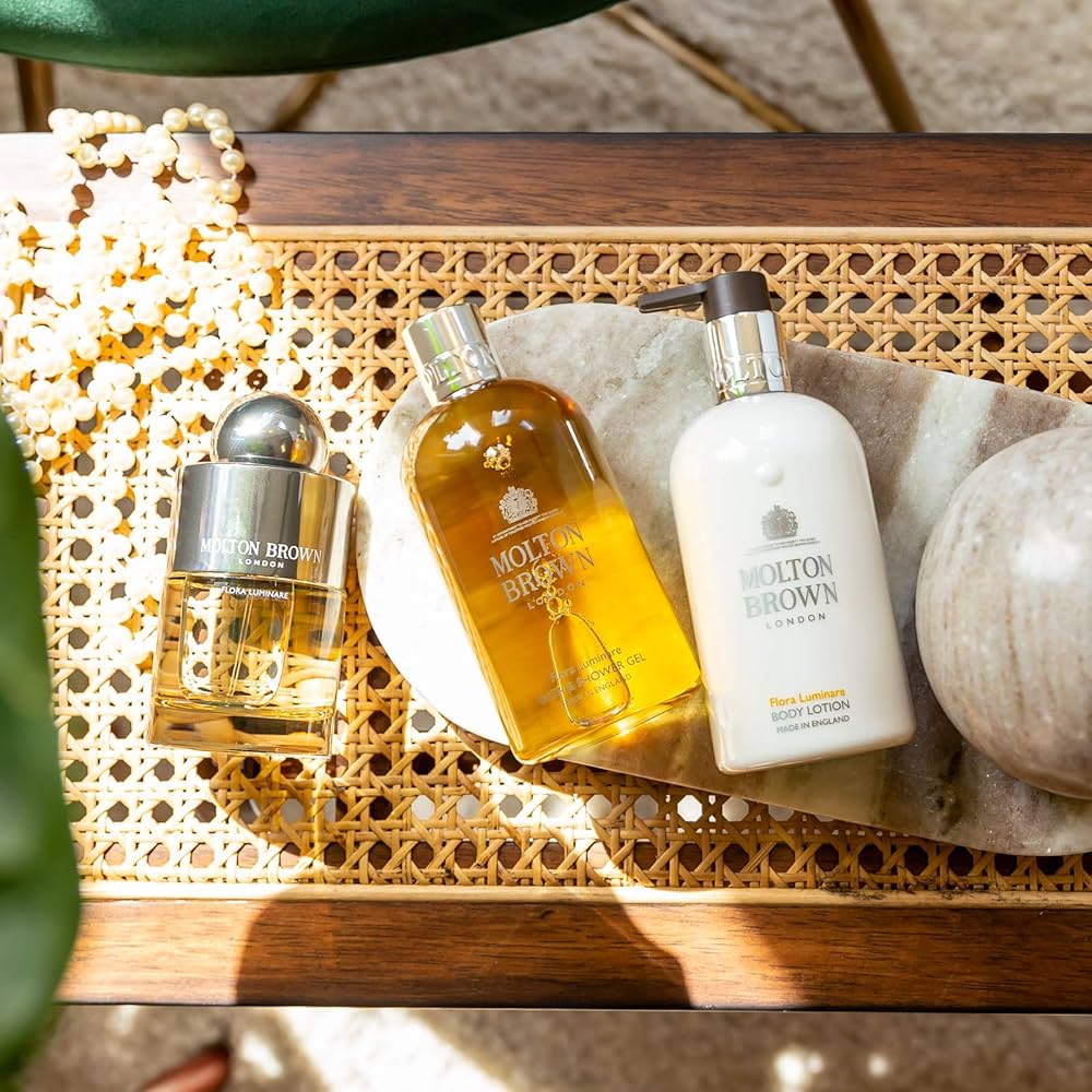 香水(ユニセックス) MOLTON BROWN FLORA LUMINAIRE 100ml フローラ ルミナーレ オードトワレ 100ml – MOLTON BROWN