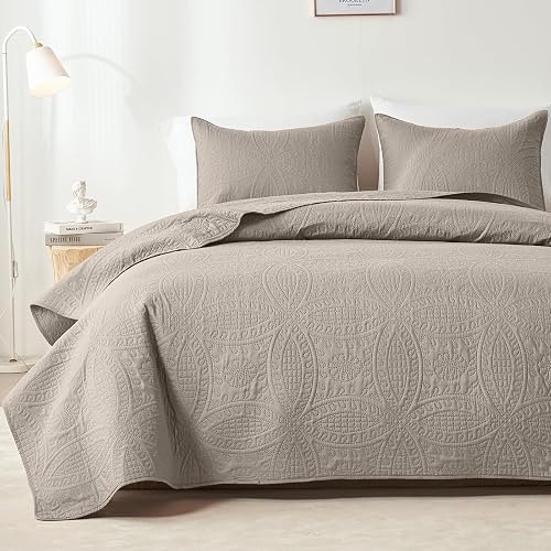 akkialla Taupe Full/Queen Quilt Set, Ultrasonic Lightweight Bedspread Coverlet for