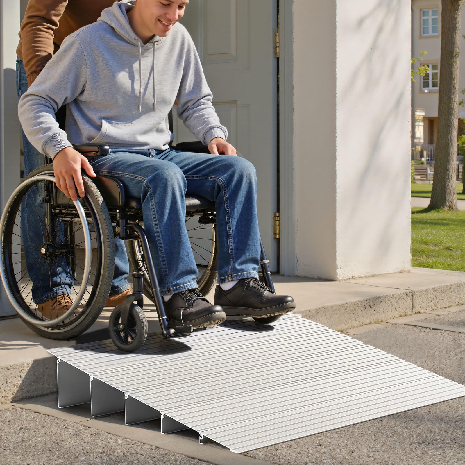 VEVOR Rampa de Umbral 677x865x138 mm, Rampa de Aleación de Aluminio para Bordillos Entrada, Capacidad de Carga de 362,9 kg, para Sillas de Ruedas, Scooters, Sillas Eléctricas, Escaleras de Casa