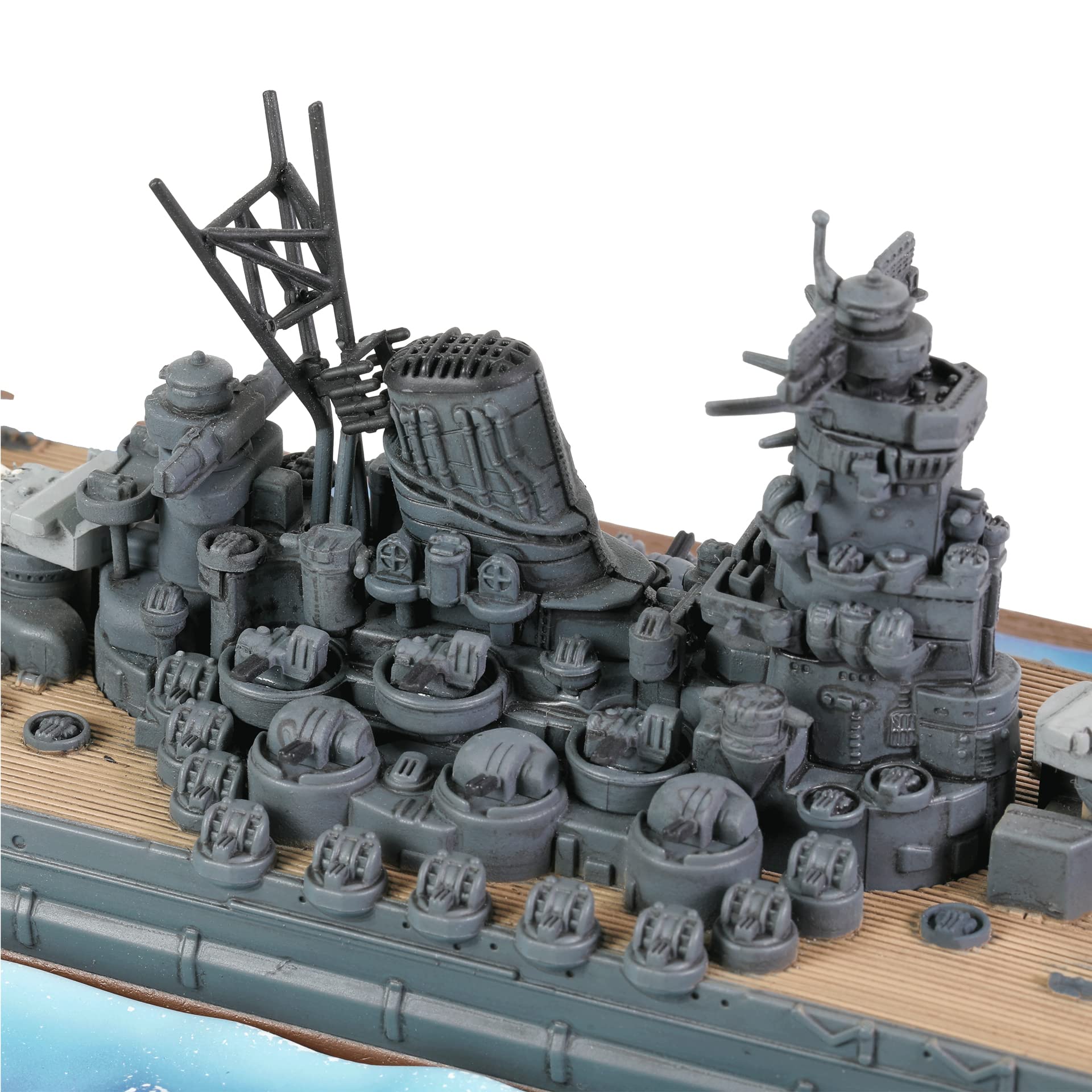 Forces of Valor 1:700 Corazzata JPN Yamato 1945 - Diorama Navale