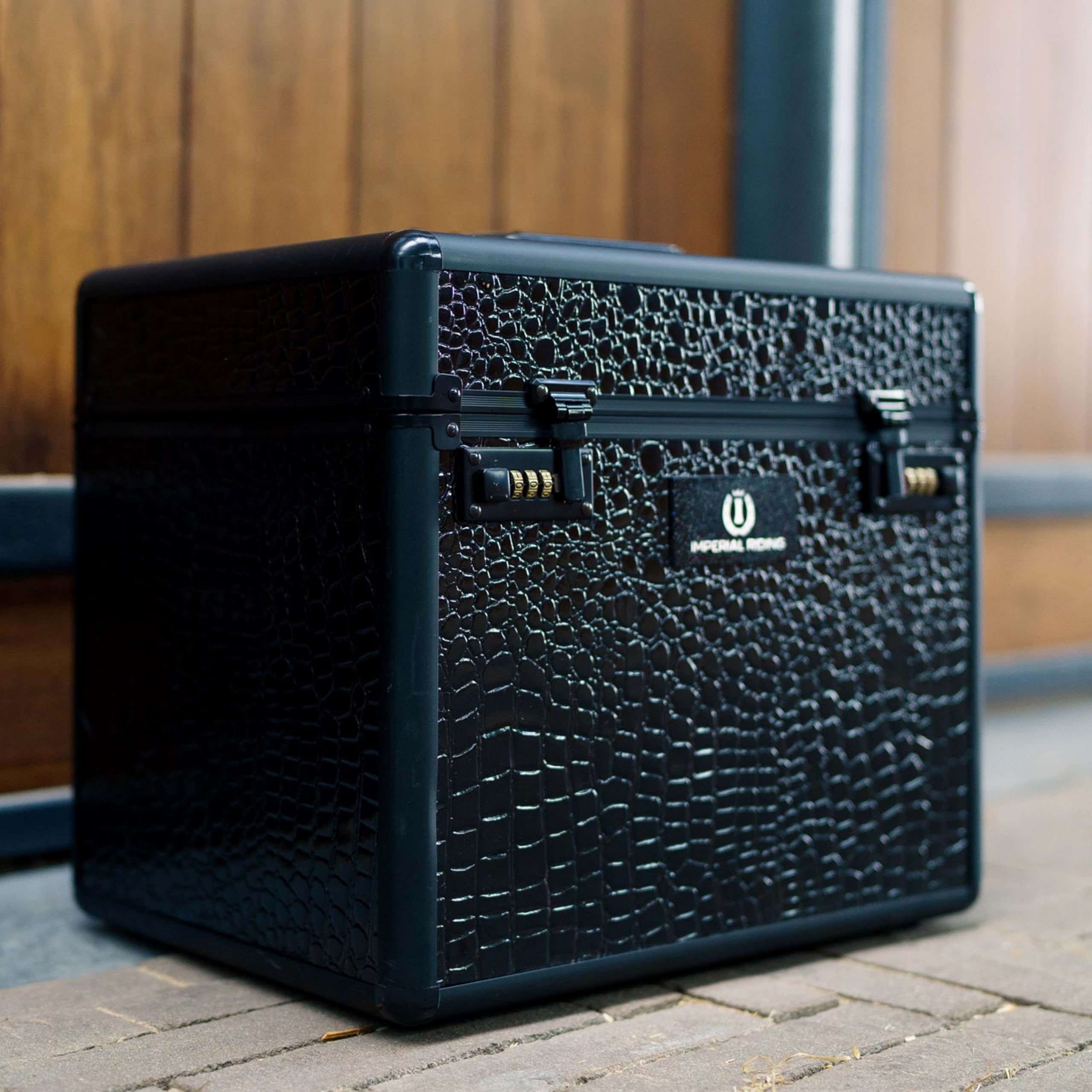 Imperial Riding Caja de limpieza IRHShiny Black-Black Croco
