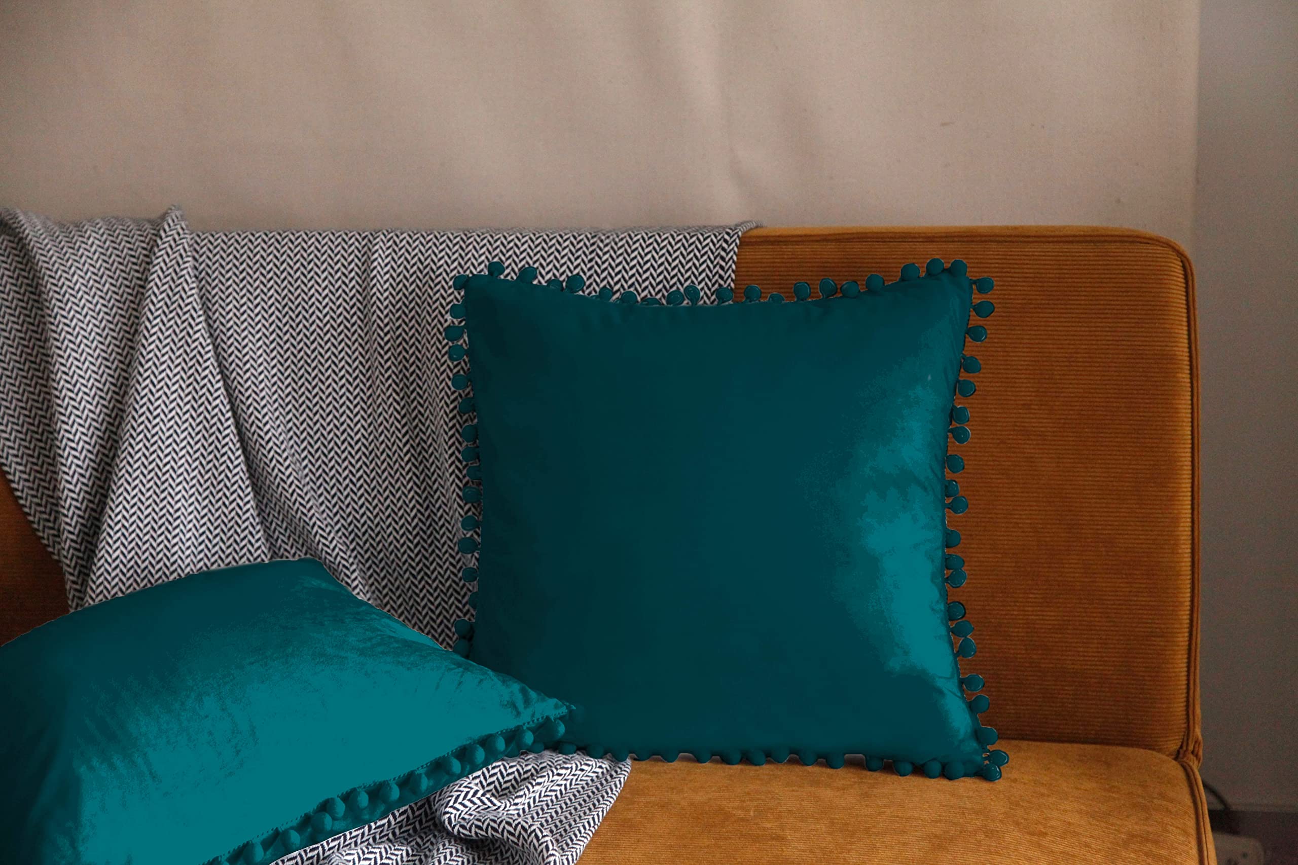 Pagnanno. Teal Set Of 4 Soft Velvet Cushion Covers 45X45cm(18X18 Inches) Pom Throw Pillowcases Square Cushion Covers For Chairs,Living And Bedroom With Invisible Zipper(18"X18" (Pack Of 4), )