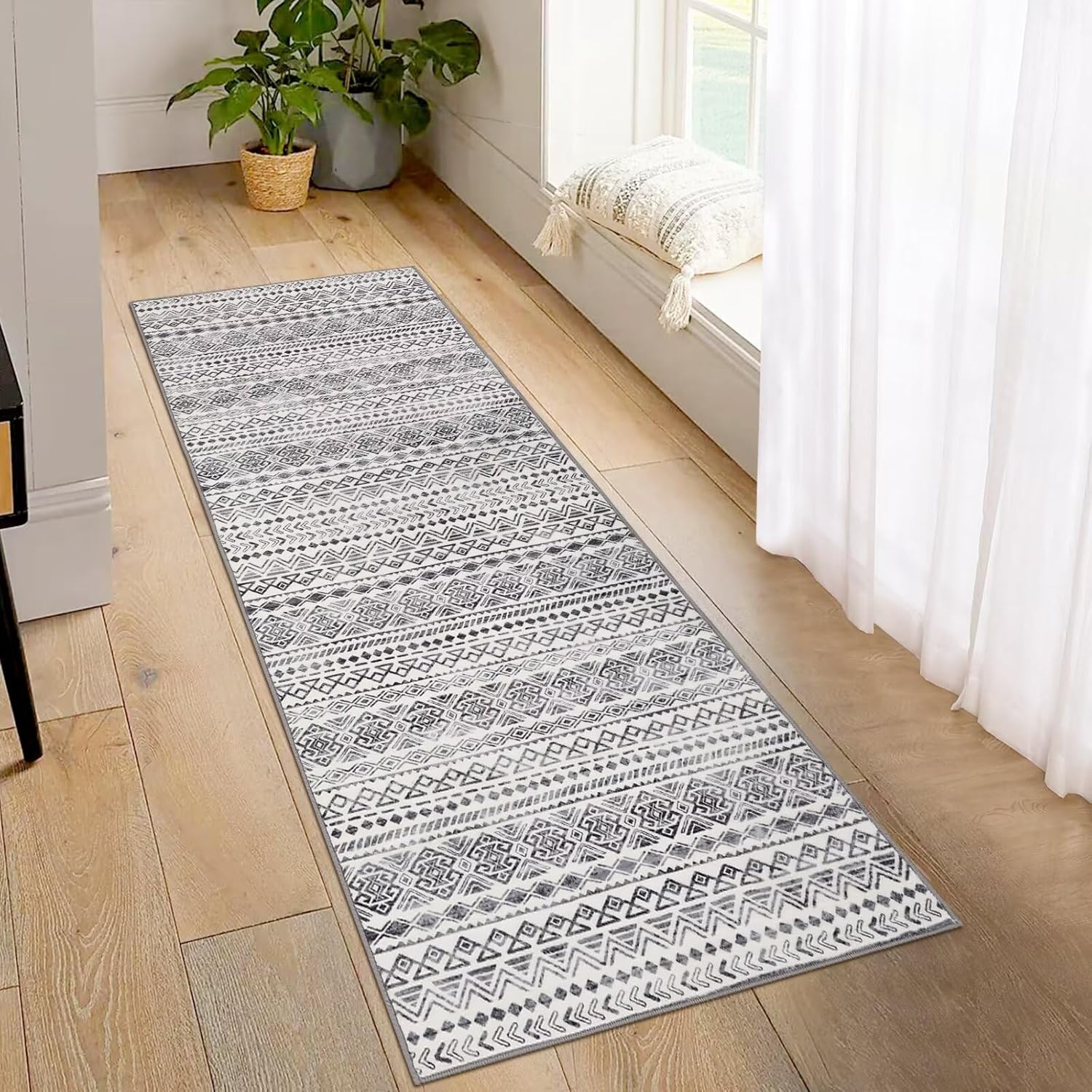 WESTLOOM Runner Rug 2x6 Tribal Medallion Area Rug Non Slip Boho Rug Non Shedding Ultra Soft Hallway Rug Indoor Floor Carpet Washable Rug for Kitchen Bedroom Living Room, Beige/Grey