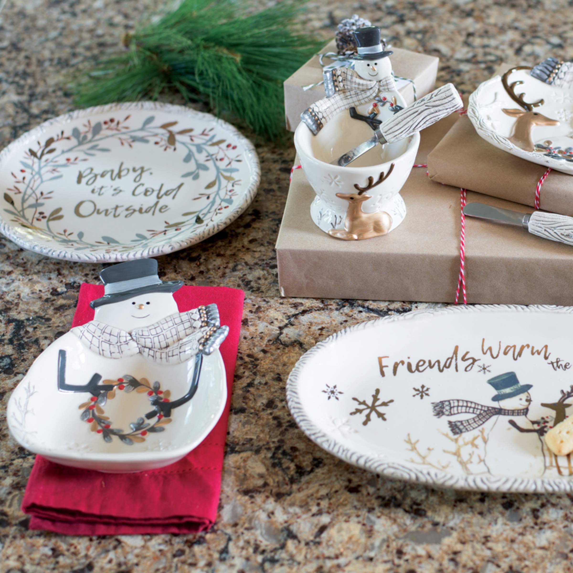 Amazon.com: Fitz and Floyd Wintry Woods Snowman, Large, Small