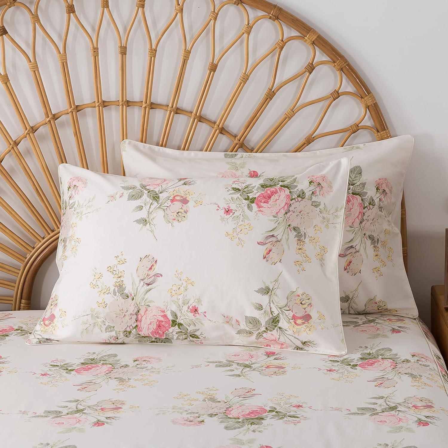 FADFAY 100% Cotton King Bed Sheet Set, 4 Piece Pink Rose Floral Printed Bedding, Soft Breathable Cooling Sheets with Deep Pocket Fitted Sheet, Flat Sheet & Pillowcases, Vintage Farmhouse Style