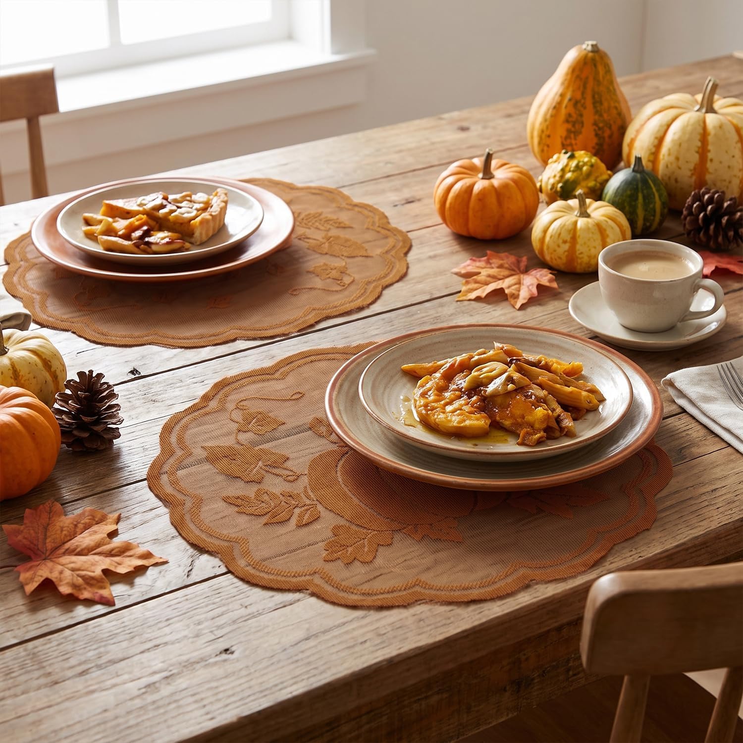 Artoid Mode Rust Pumpkins Maple Lace Round Fall Placemats Set of 4, 15 Inch Table Mats for Thanksgiving Party Dining Table Decoration