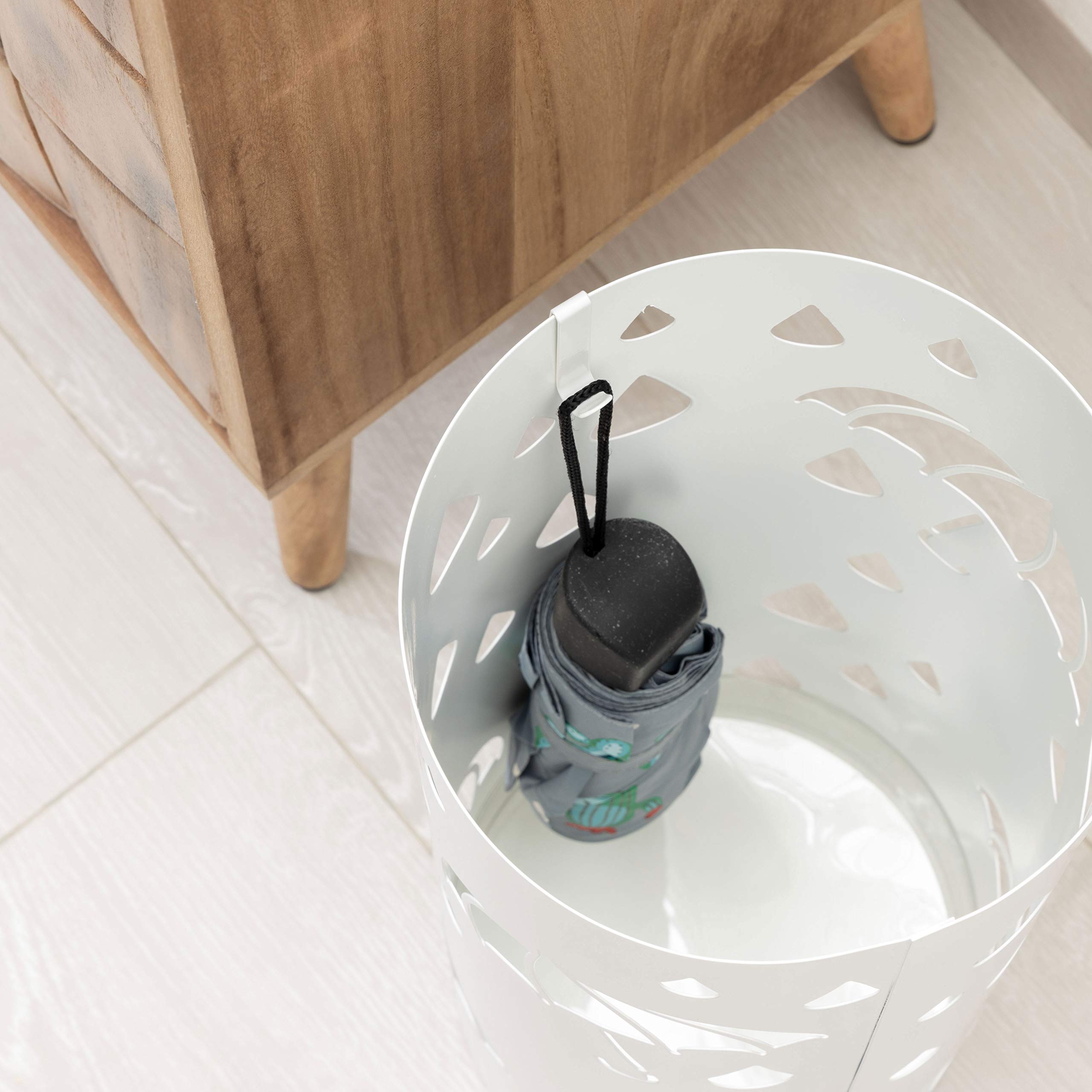 Paragüero Cilindrico de Metal Baroni Home con Bandeja Recogegotas, 18.5x18.5x49 cm, Blanco