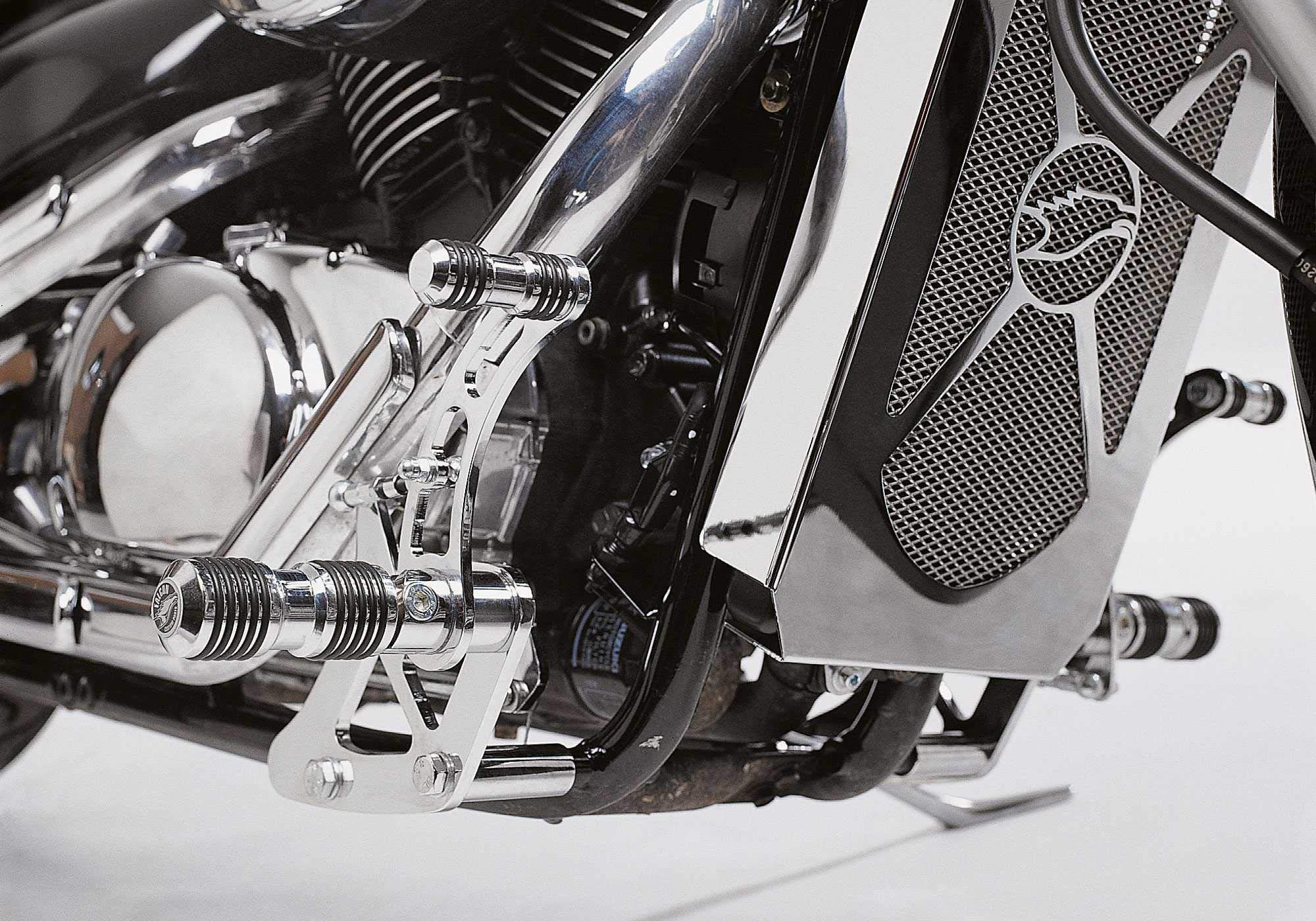NATIONAL CYCLE Windschild Dakota – Für Suzuki VZ 800 Marauder 1996-2003