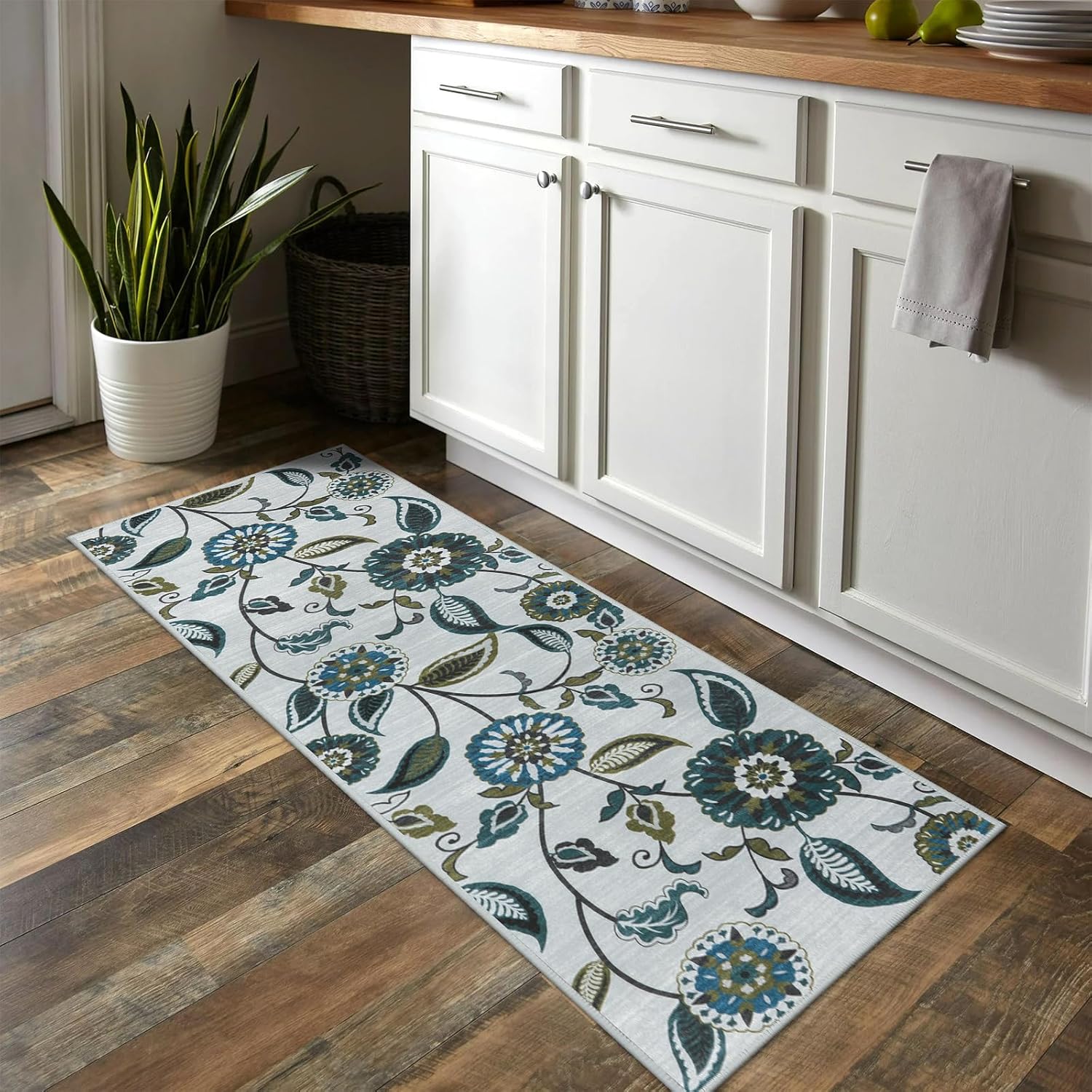 Lahome White Machine Washable Runners for Hallways, Beige Entryway Kitchen Rug