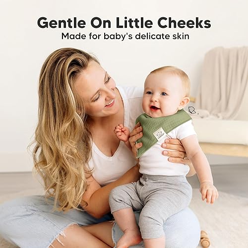 Miniatura 42 de KeaBabies 8 unidades de baberos tipo bandana orgánicos para niñas - Baberos tipo triángulo súper absorbentes para bebés que babean y están en
