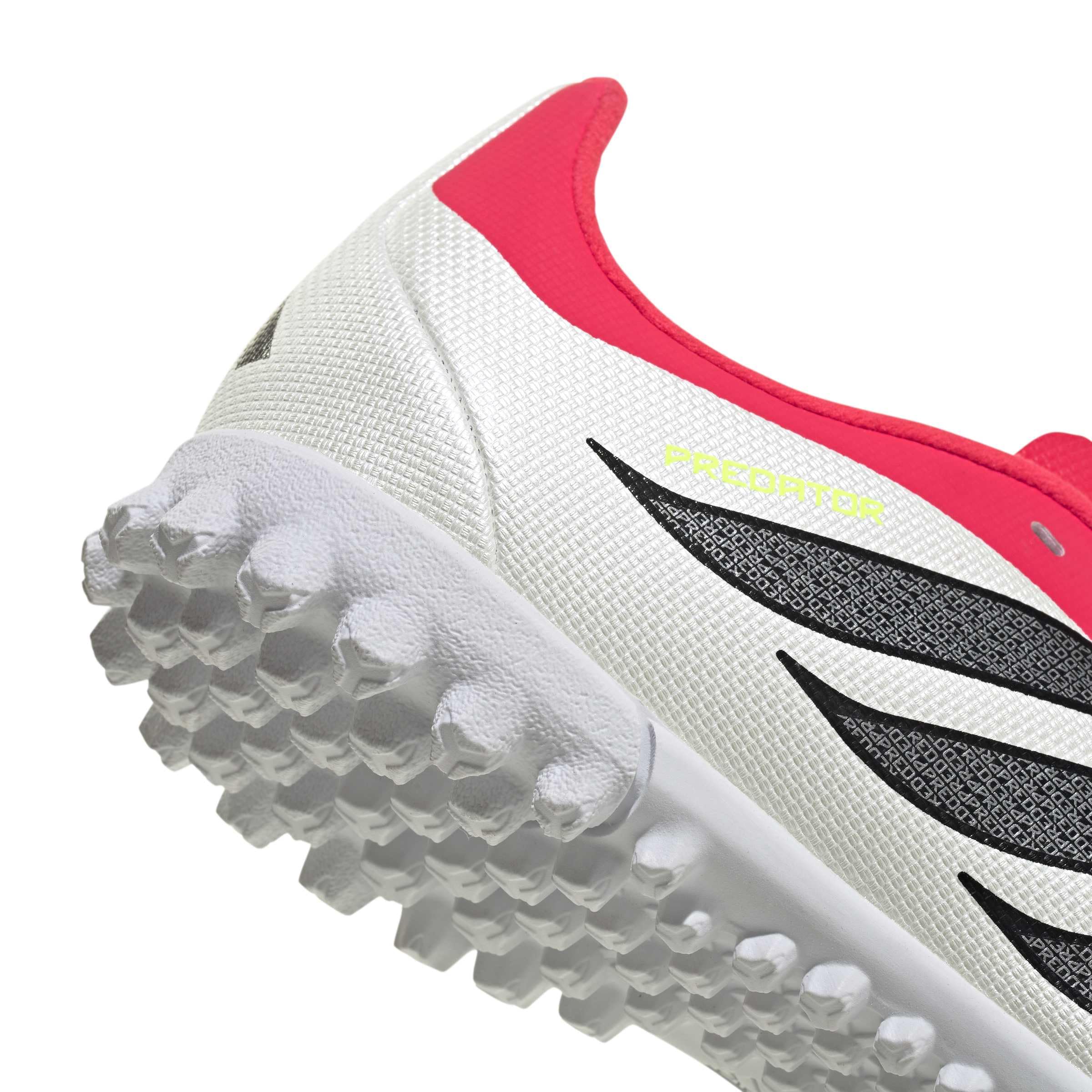 adidas Unisex Club Turf Kids Fußballschuh
