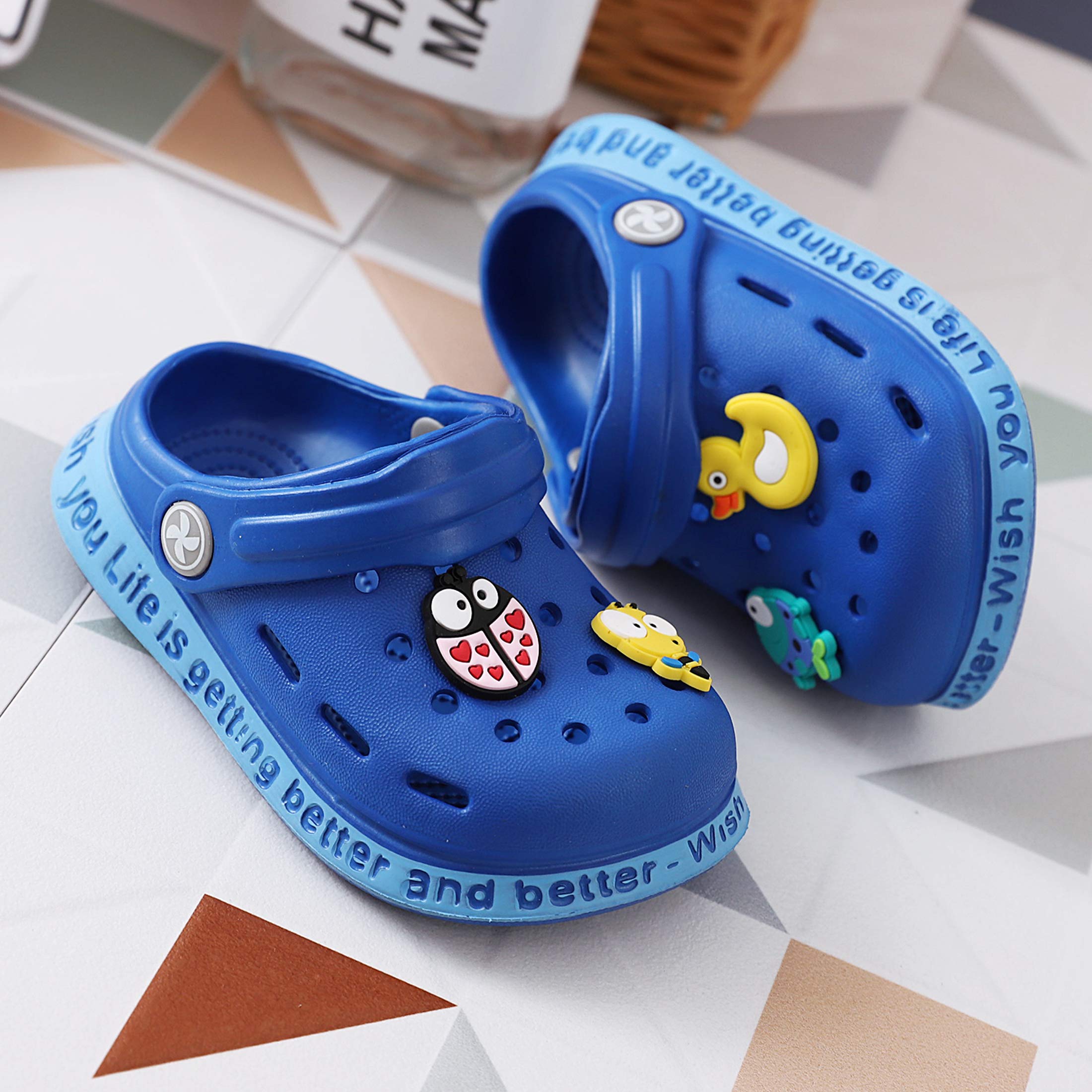 Zoccoli e Mules Bambini Zoccoli Pantofole Scarpe Unisex Bambino Bambina Ragazzo Antiscivolo Estate Piscina Giardino Clogs Spiaggia Infilare