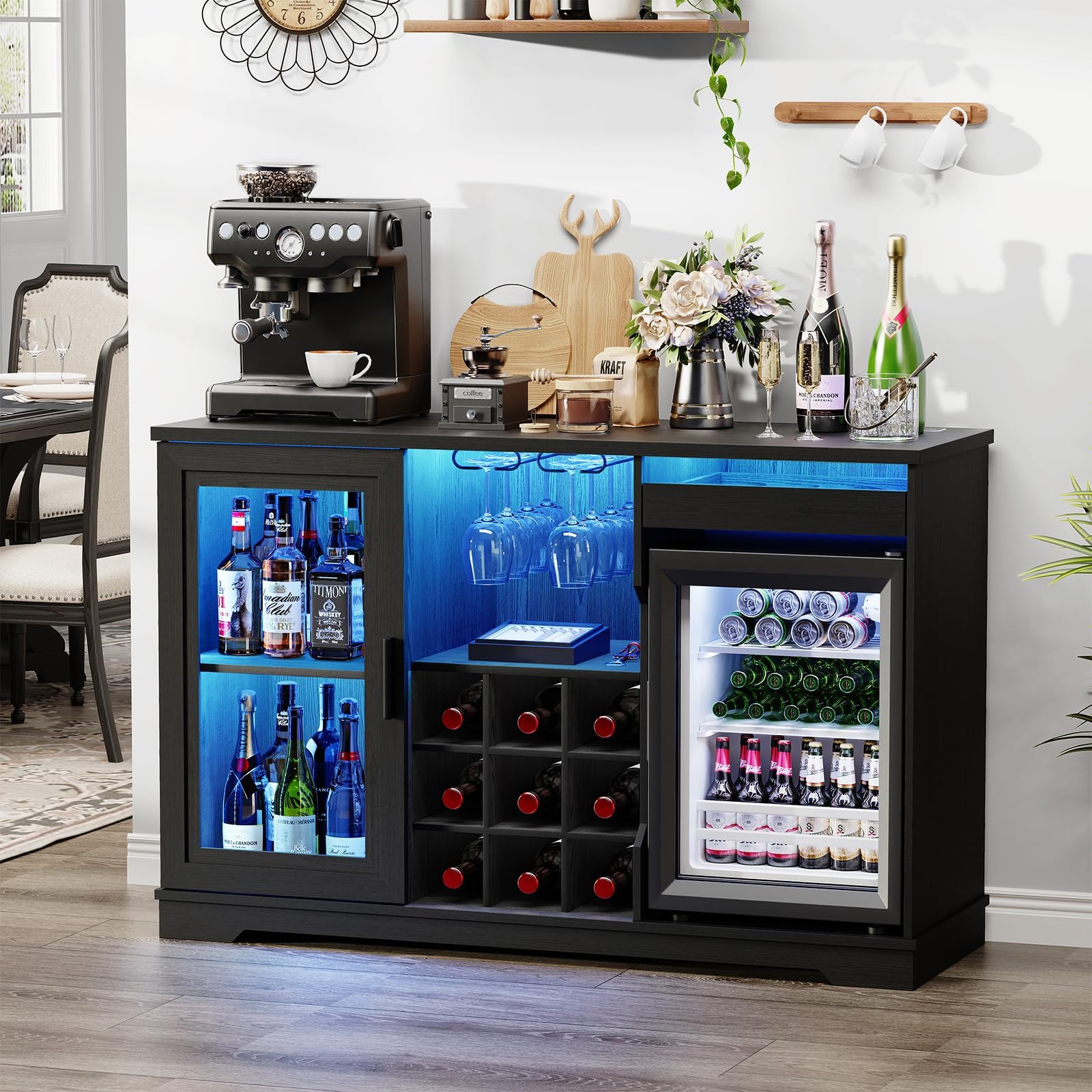 BROTTAR Barschrank mit Kühlschrank (inklusive), weinkühlschrank mit LED-Beleuchtung, Getränkeschrank Sideboard mit Bewegungssensor, Weinschrank für Wohnzimmer Küche Esszimmer