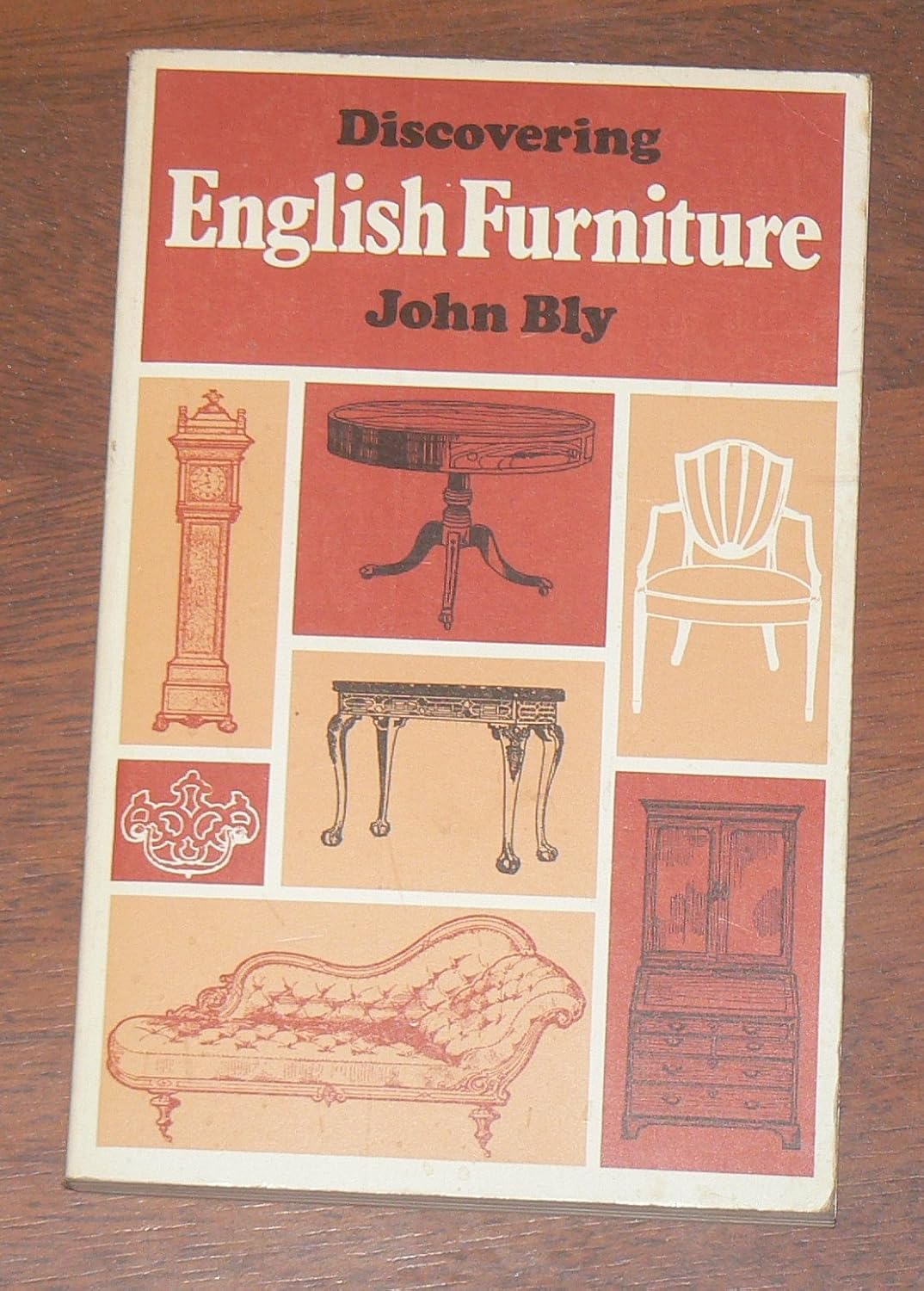 Discovering English furniture (Discovering series ; no. 223) Bly, John