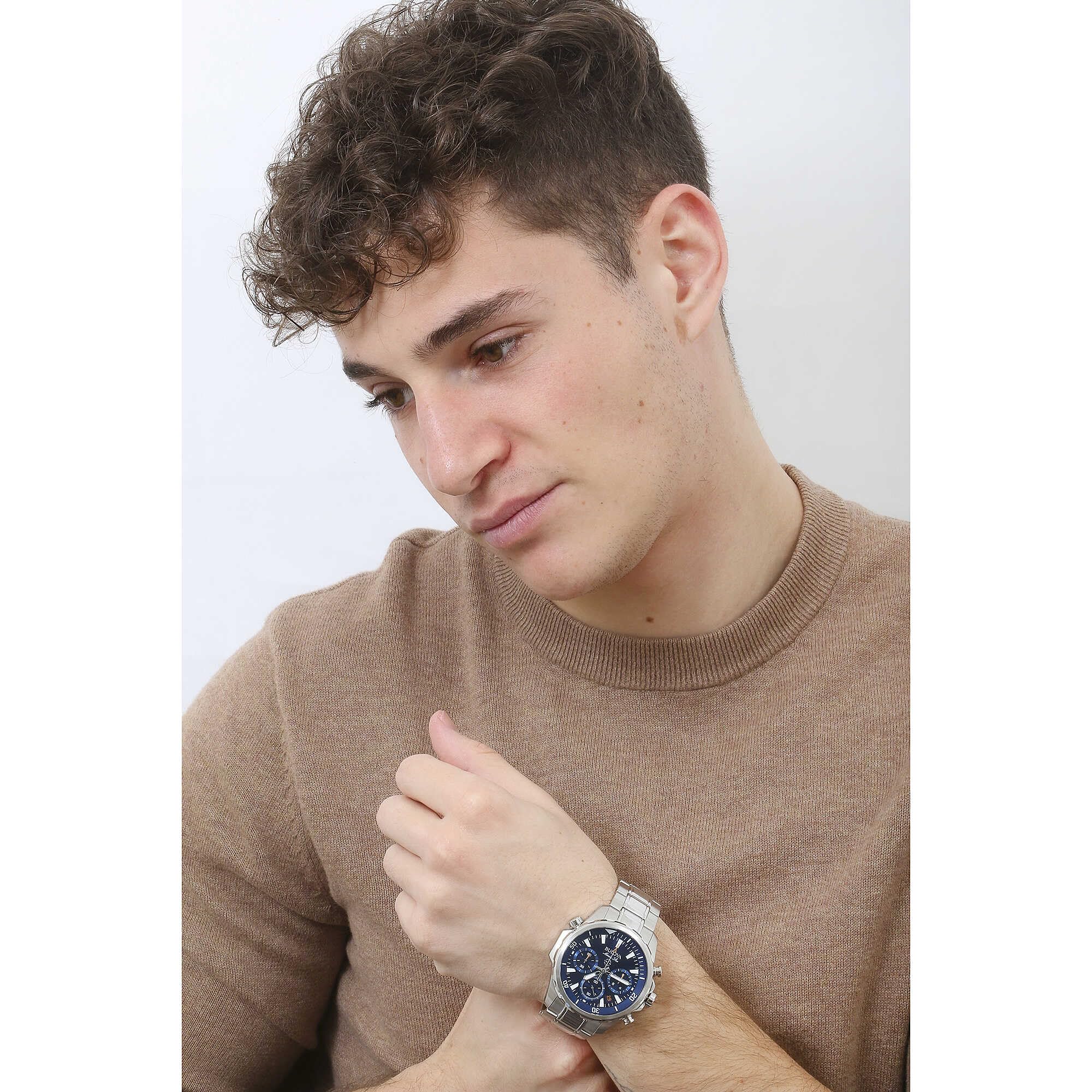 Bulova Orologio Analogico al Quarzo Uomo con Cinturino in Acciaio Inox 96B256