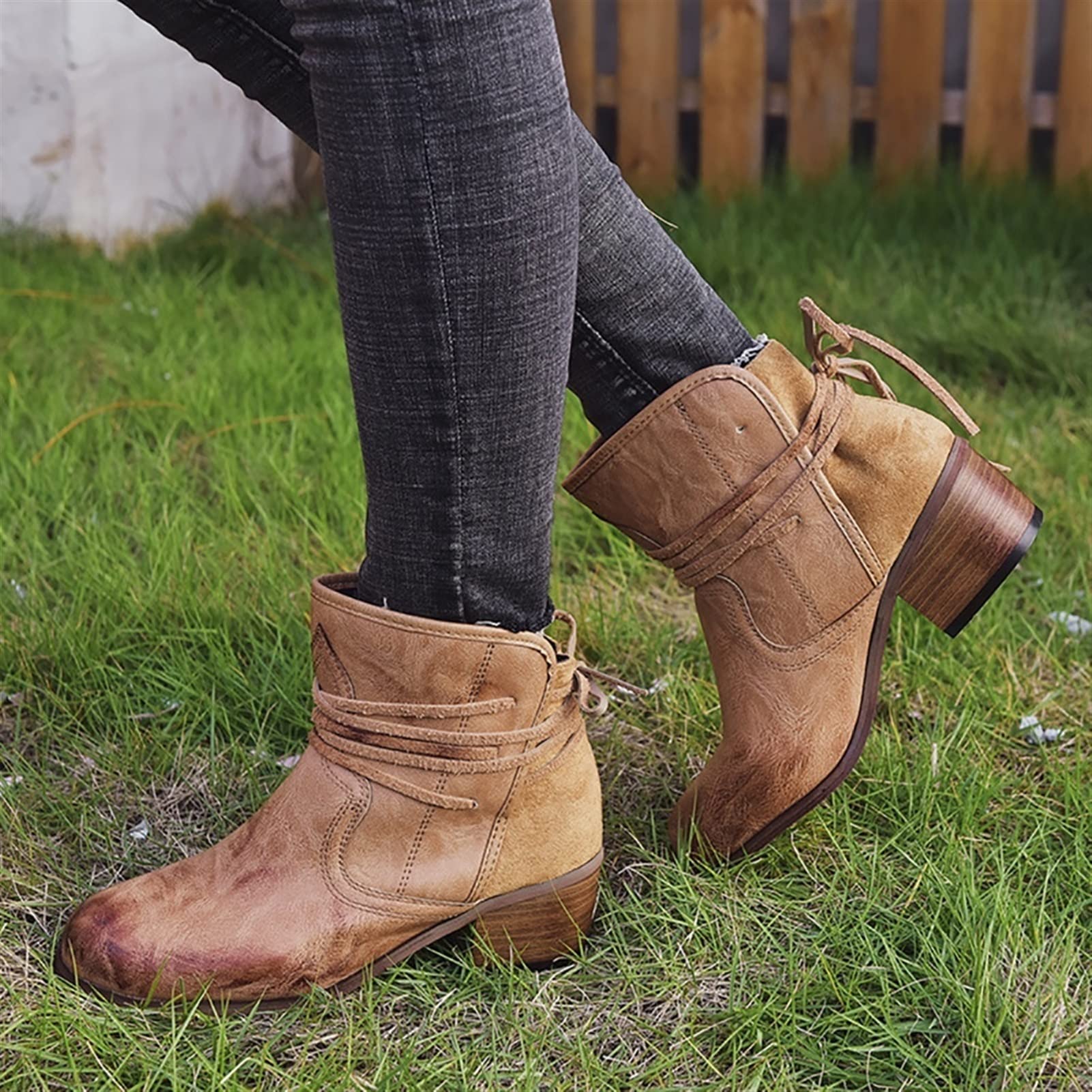Dames Enkellaarsjes met Spitse Neus Blokhak Veterschoenen